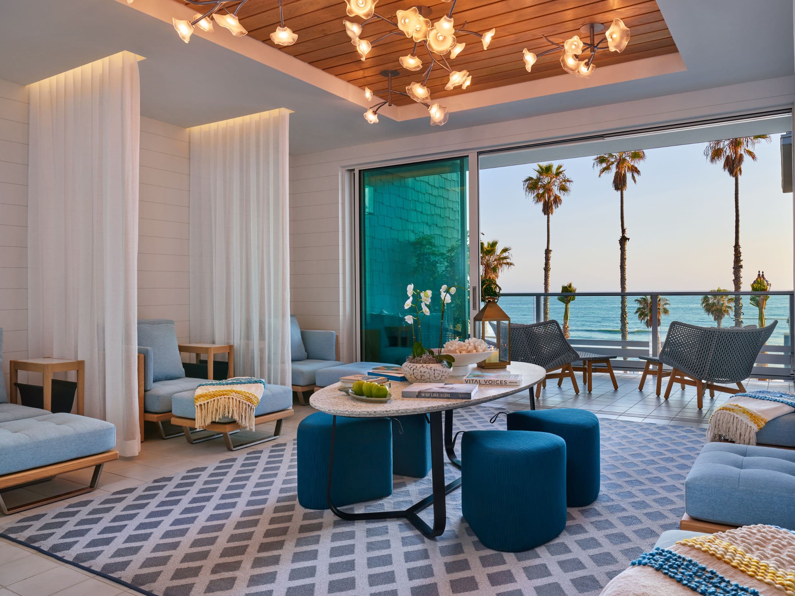 Pacific/エーゲ海 と SUNSET HILLS HOTEL San Diego County Hotel Deals | Mission Pacific Beach Resort