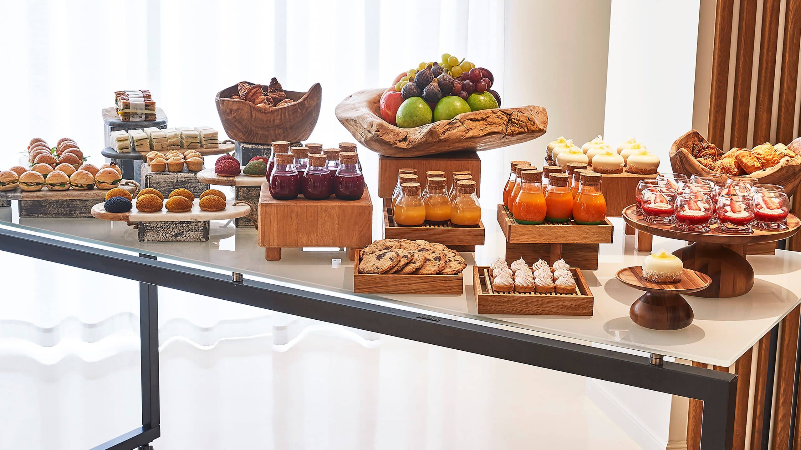 4 de 4 7Pines Resort Ibiza Meeting Foyer Coffee Break