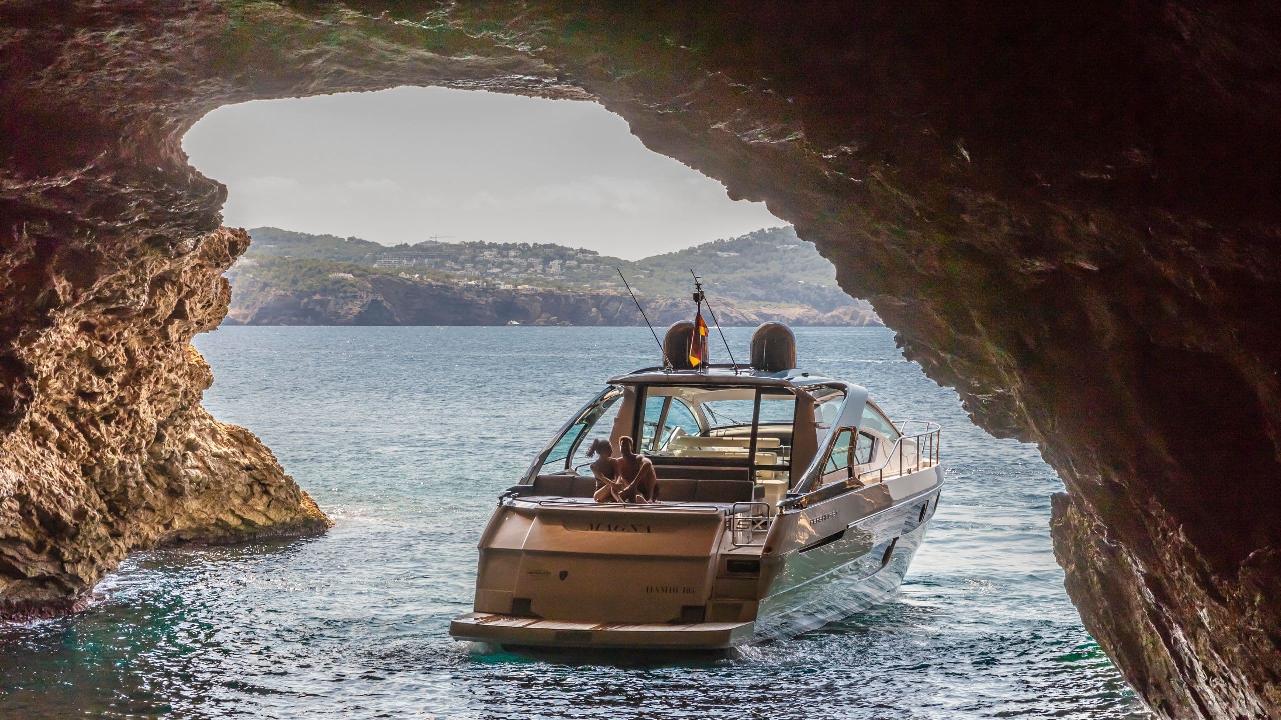 7Pines Resort Ibiza Yachting Pershing Cave