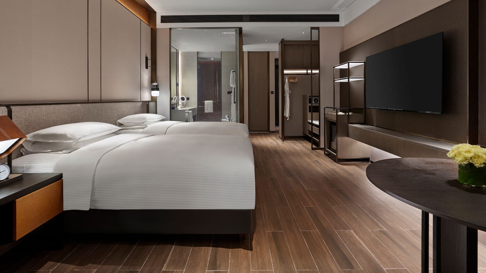 Hyatt Regency Shanghai Songjiang Two Twin Guestroom