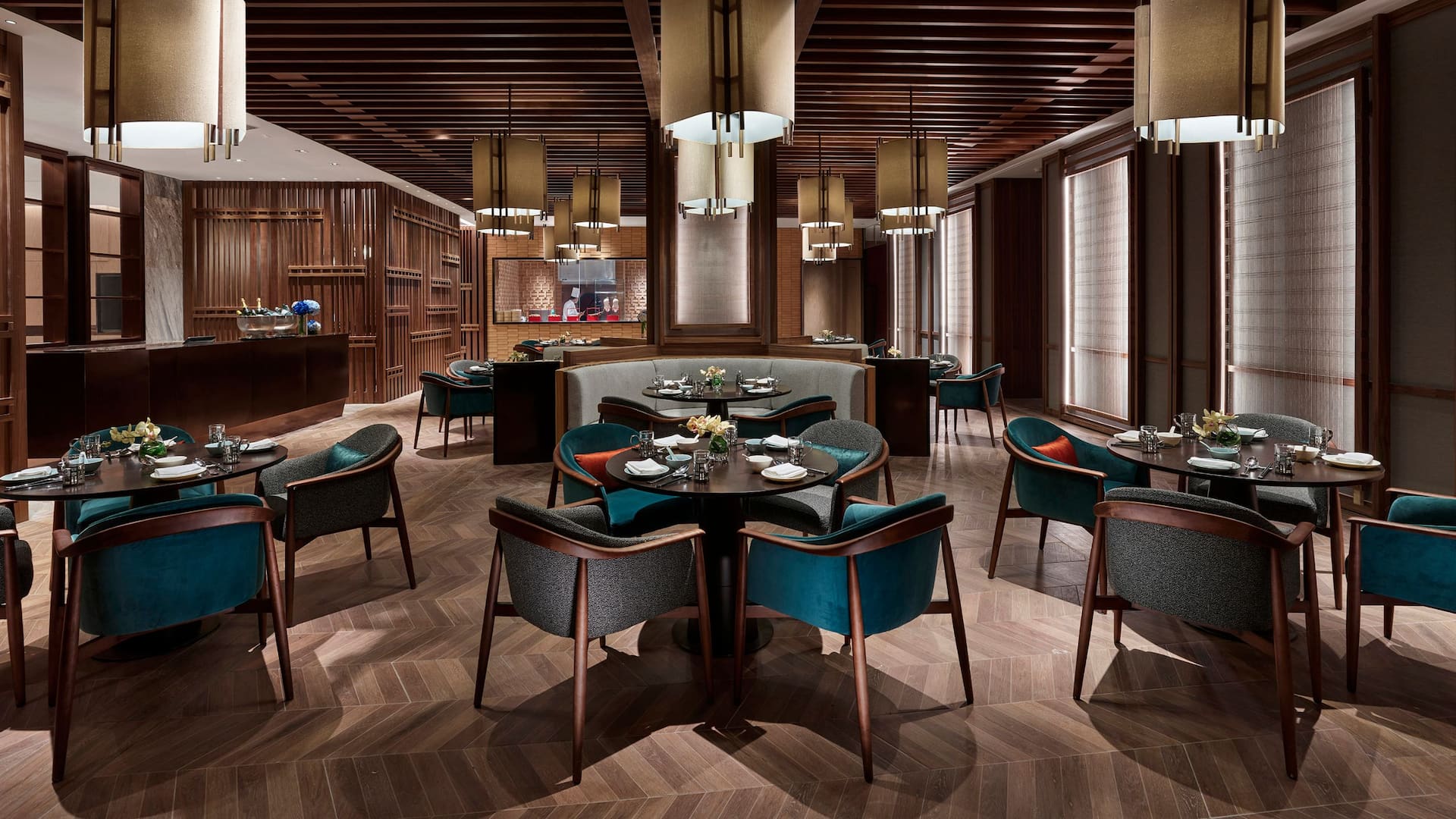 Hyatt Regency Shanghai Songjiang Xiang Yue Dining Area
