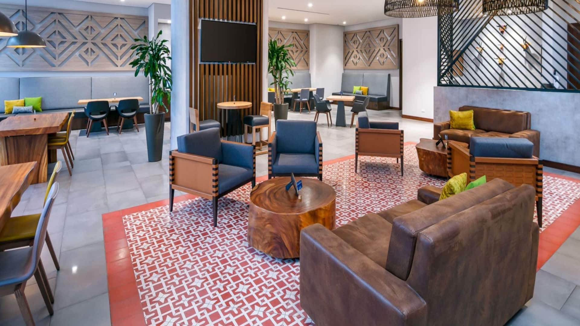 Hyatt Place Bogota / Convention Center Restaurant Seating