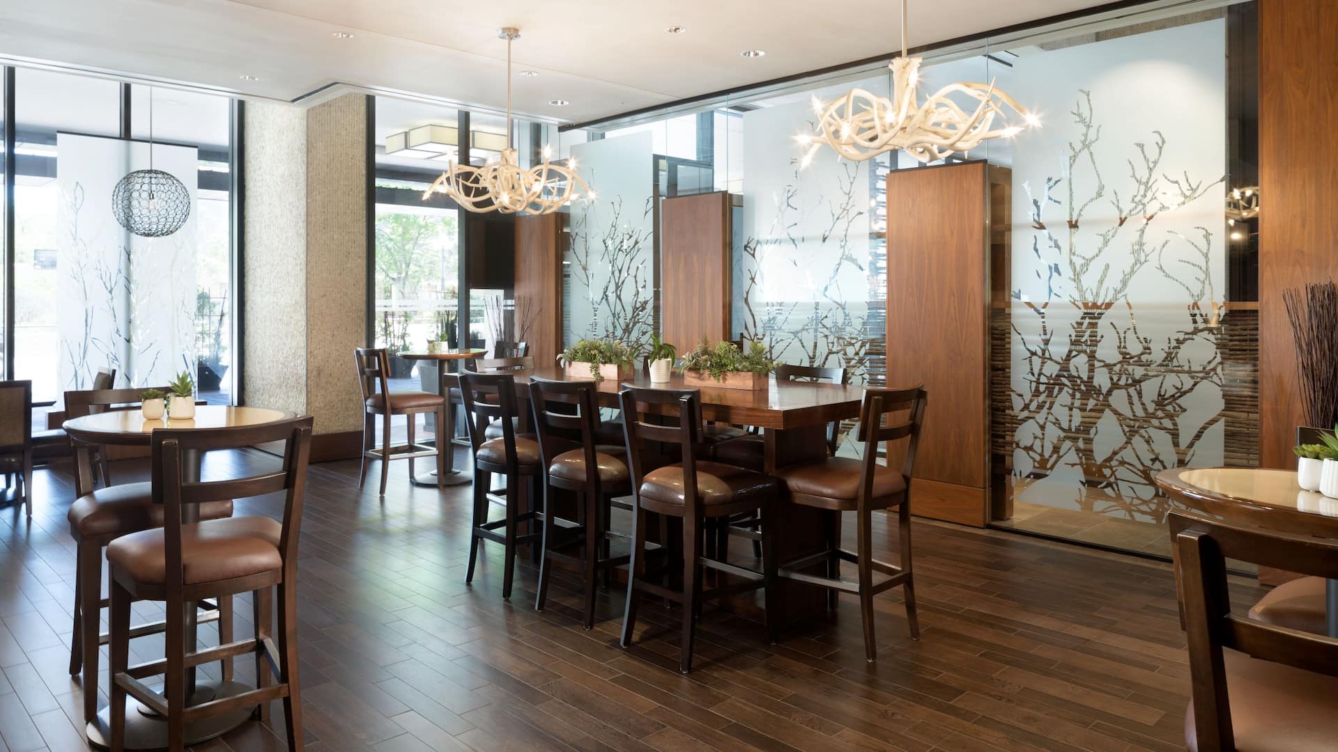 Hyatt Regency San Antonio Riverwalk Spring Branch Seating