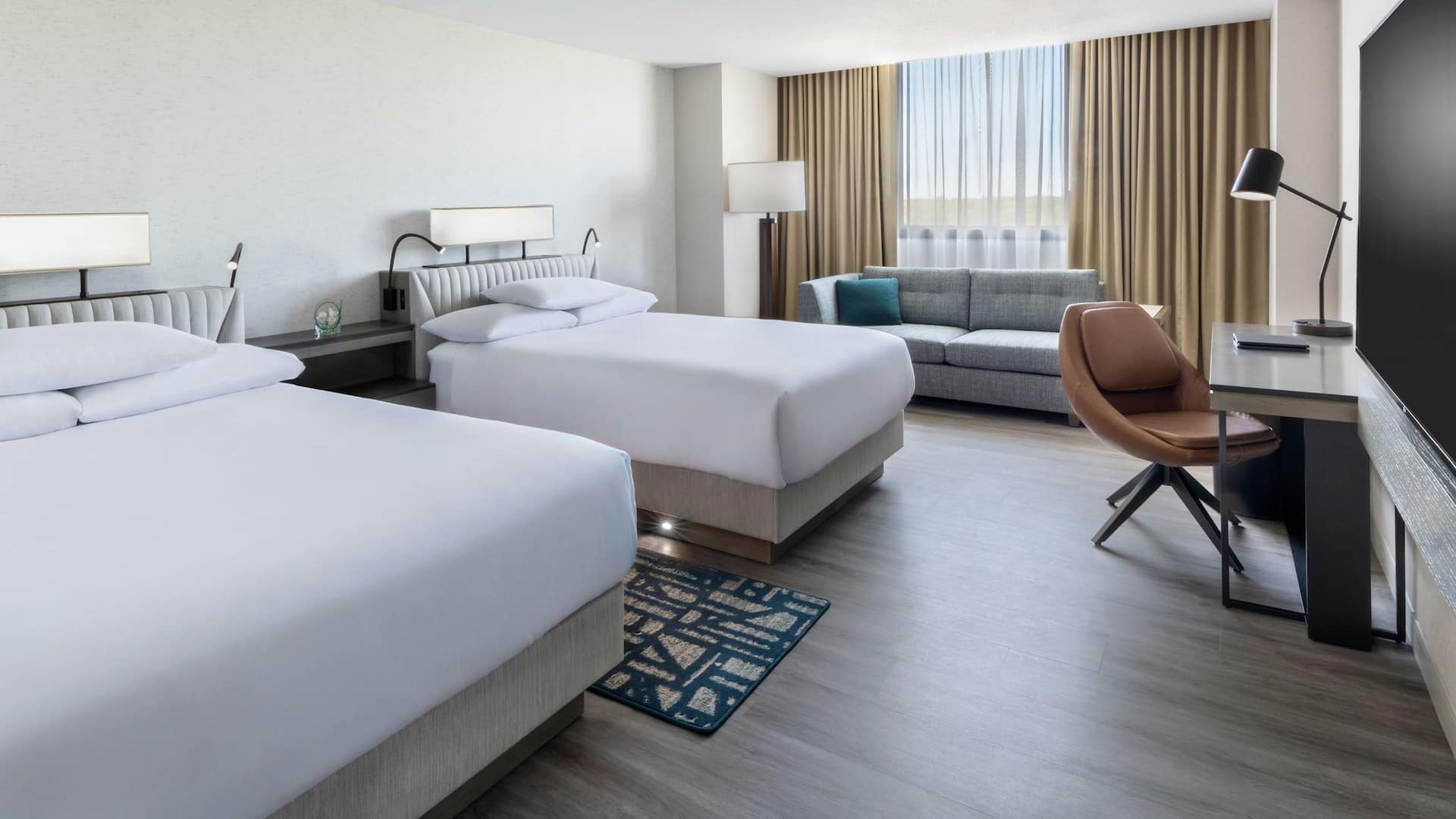 Hyatt Regency O'Hare Chicago Premier Double