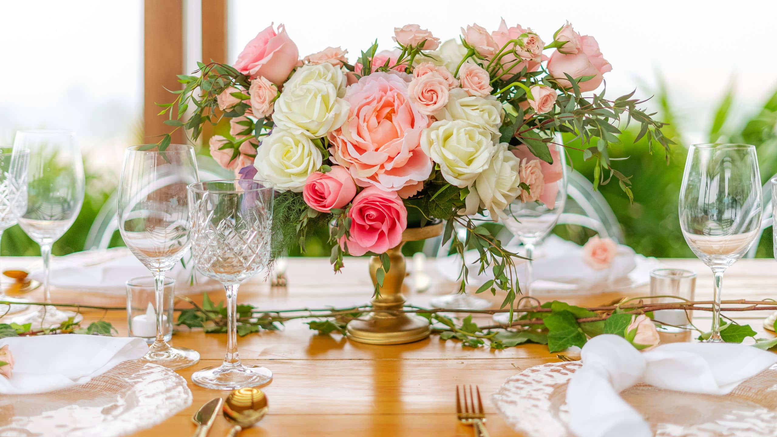 Thompson Playa del Carmen Main House Wedding Table Center Bouquet