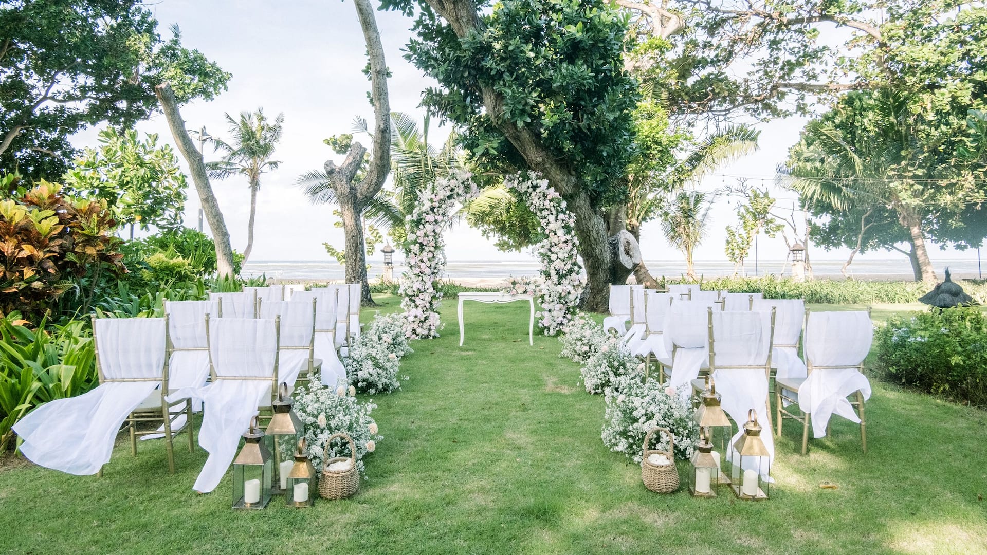 Hyatt Regency Bali Garden Wedding Setup