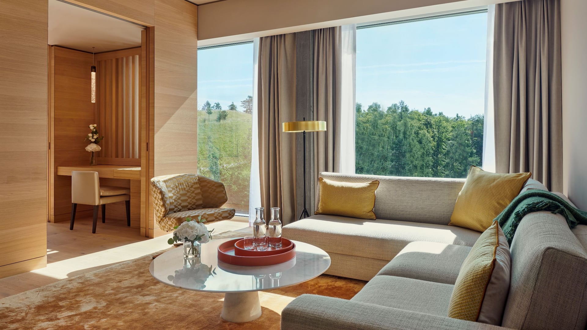 Hyatt Regency Zurich Airport The Circle Regency Suite Living Room