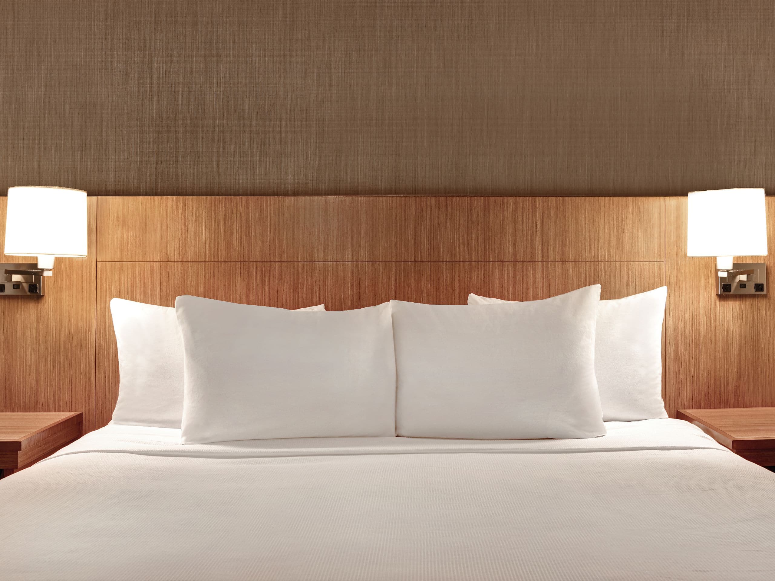 布卢明顿诺默尔凯悦嘉轩酒店