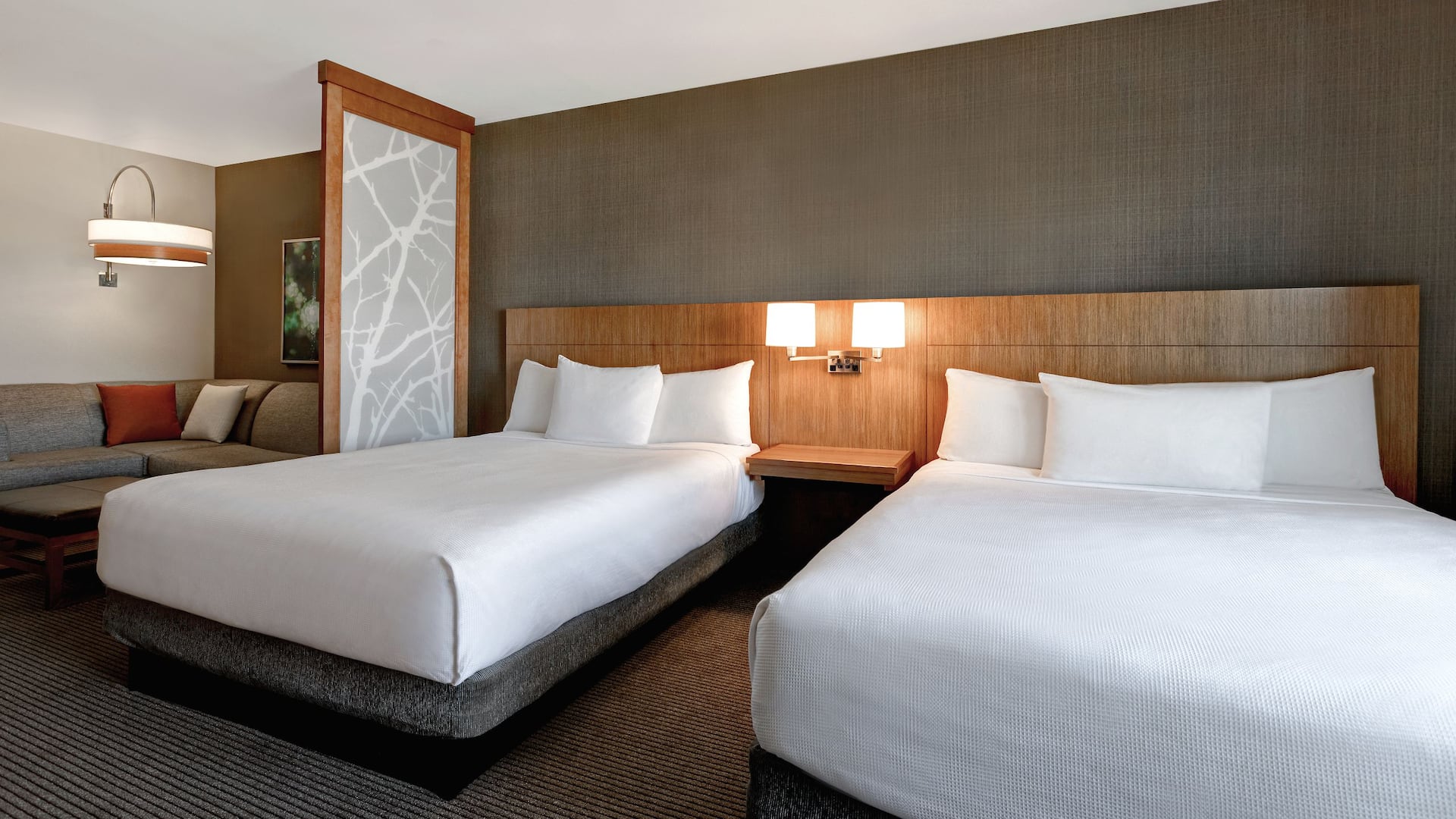 Hyatt Place Bloomington/Normal Two Queen Guestroom Standard