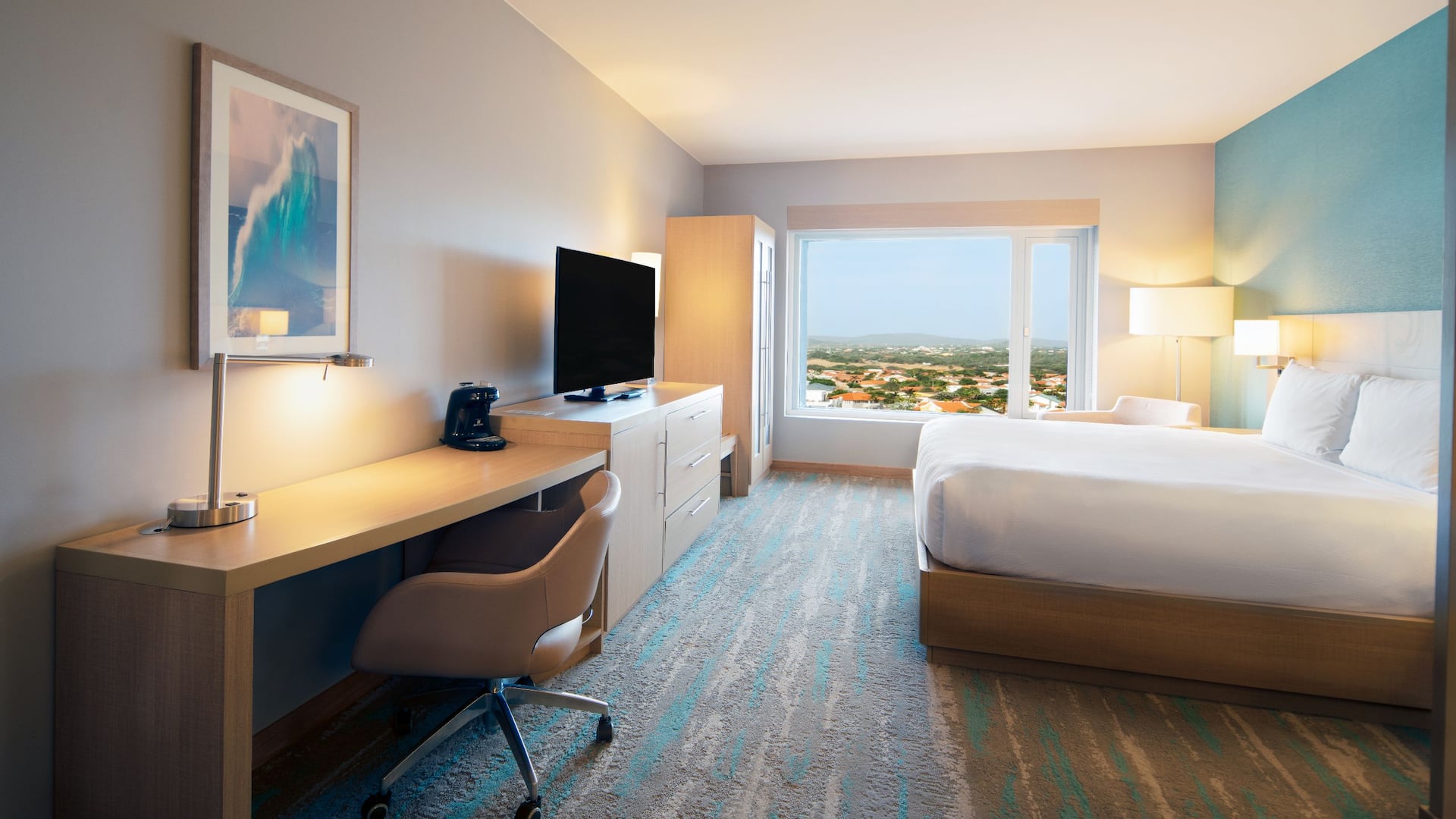 Hyatt Place Aruba Airport Specialty King Hooiberg View