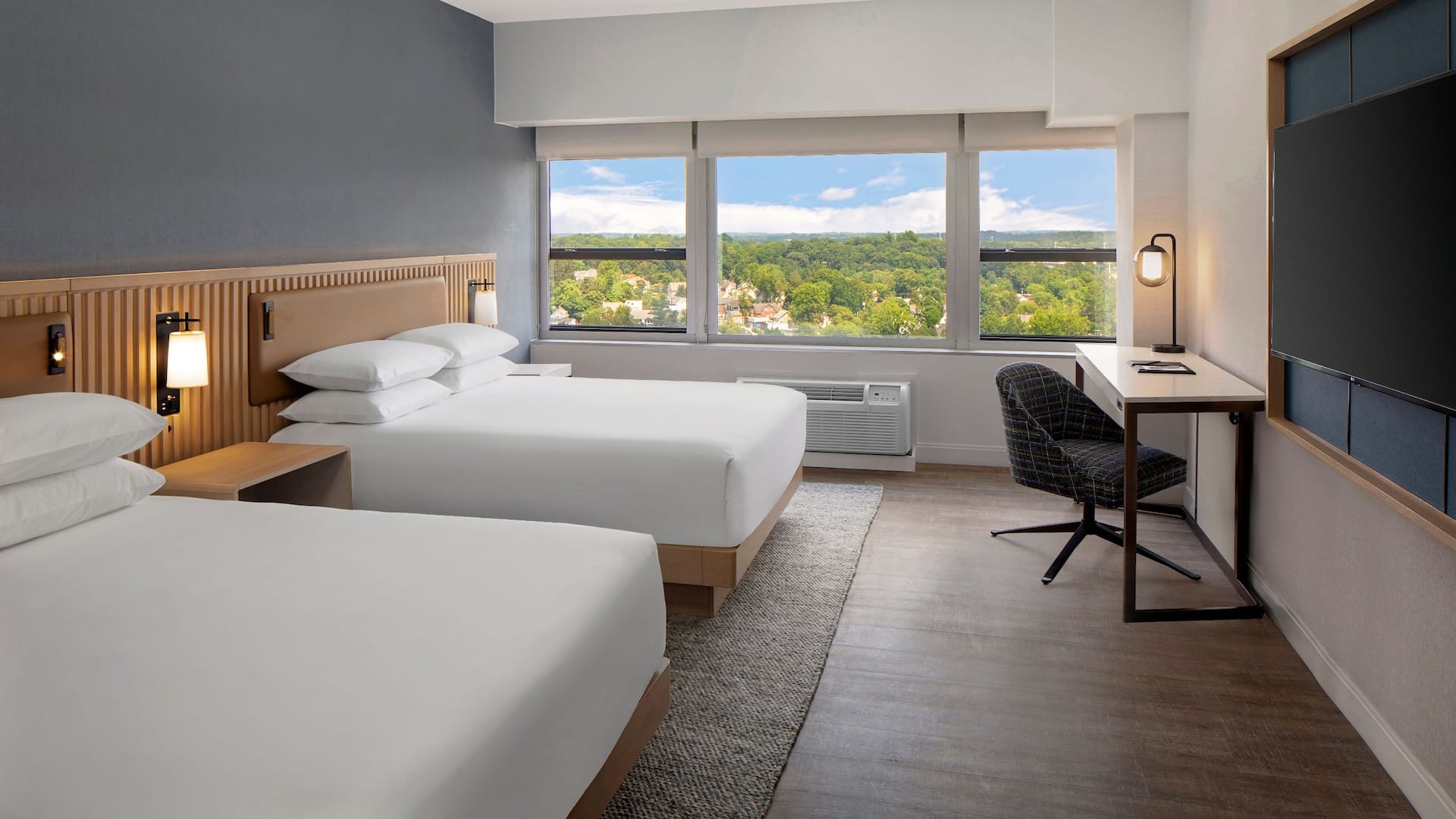 Hyatt Regency Morristown Two Queen Beds Guestroom