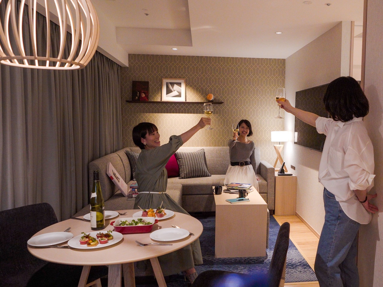 Girls Party Toast In Guestroom