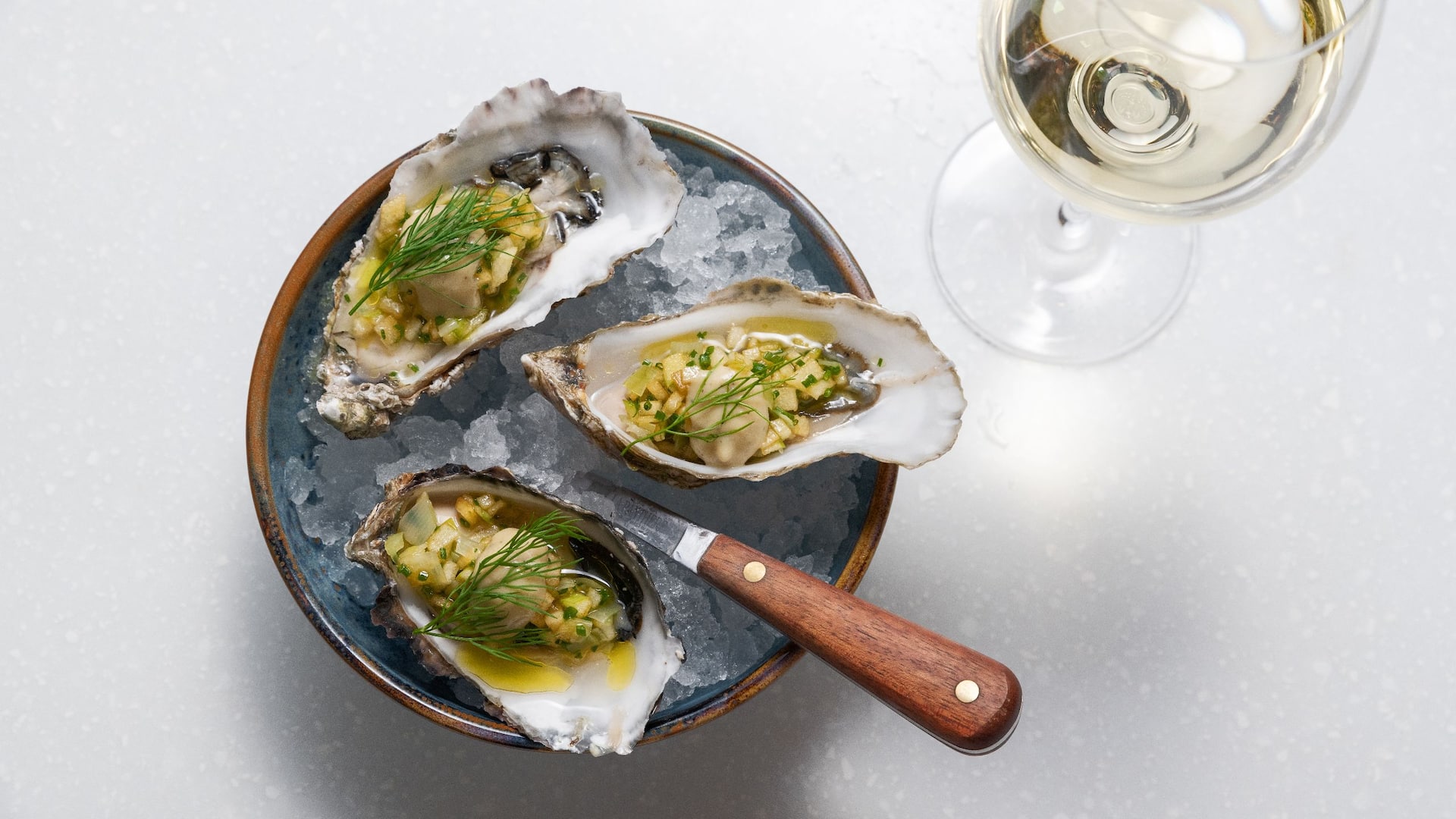 Hyatt Regency London - The Churchill Oysters And Wine