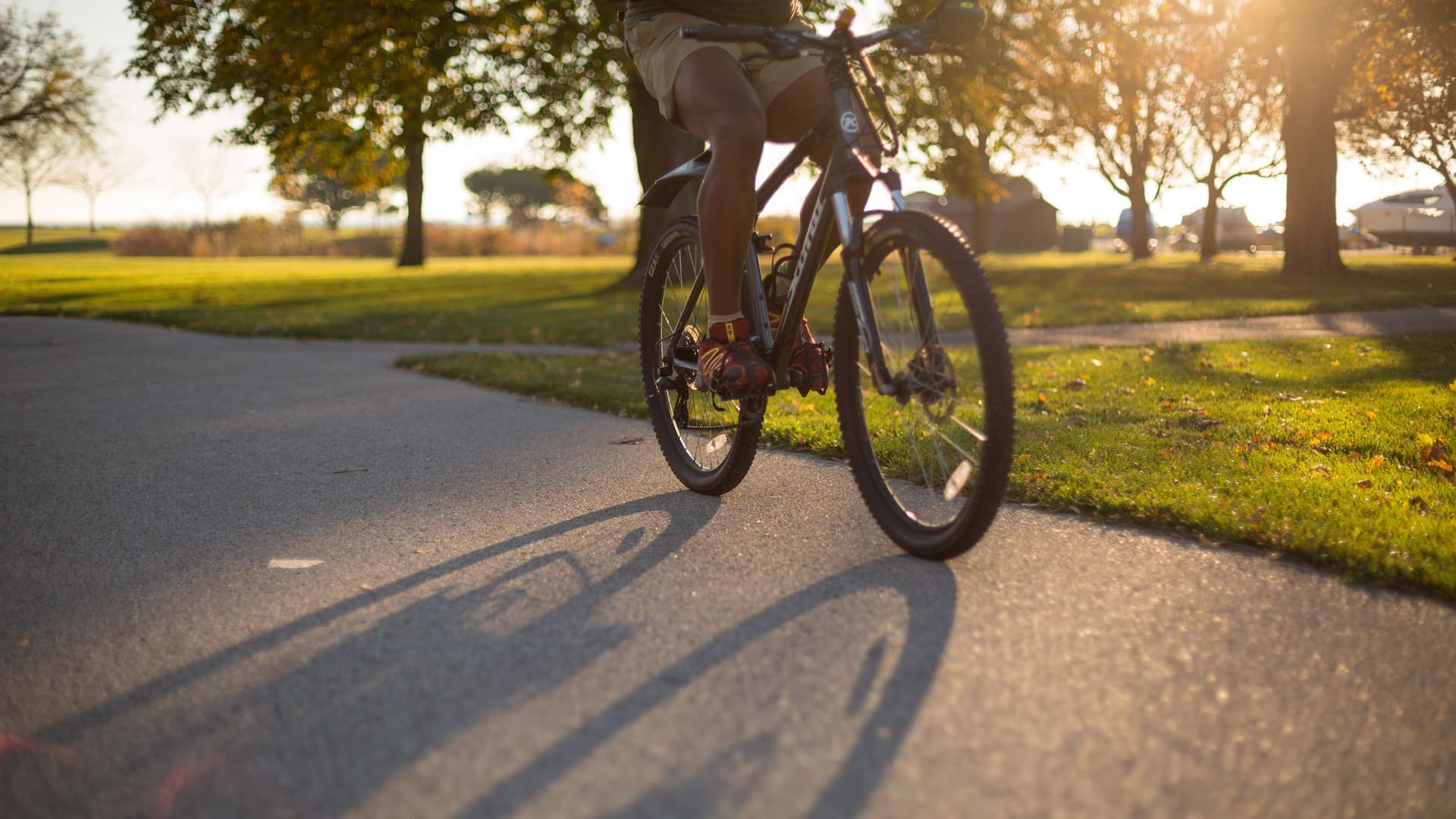 Hyatt Regency Milwaukee Bike Lakefront Bike Fall Season