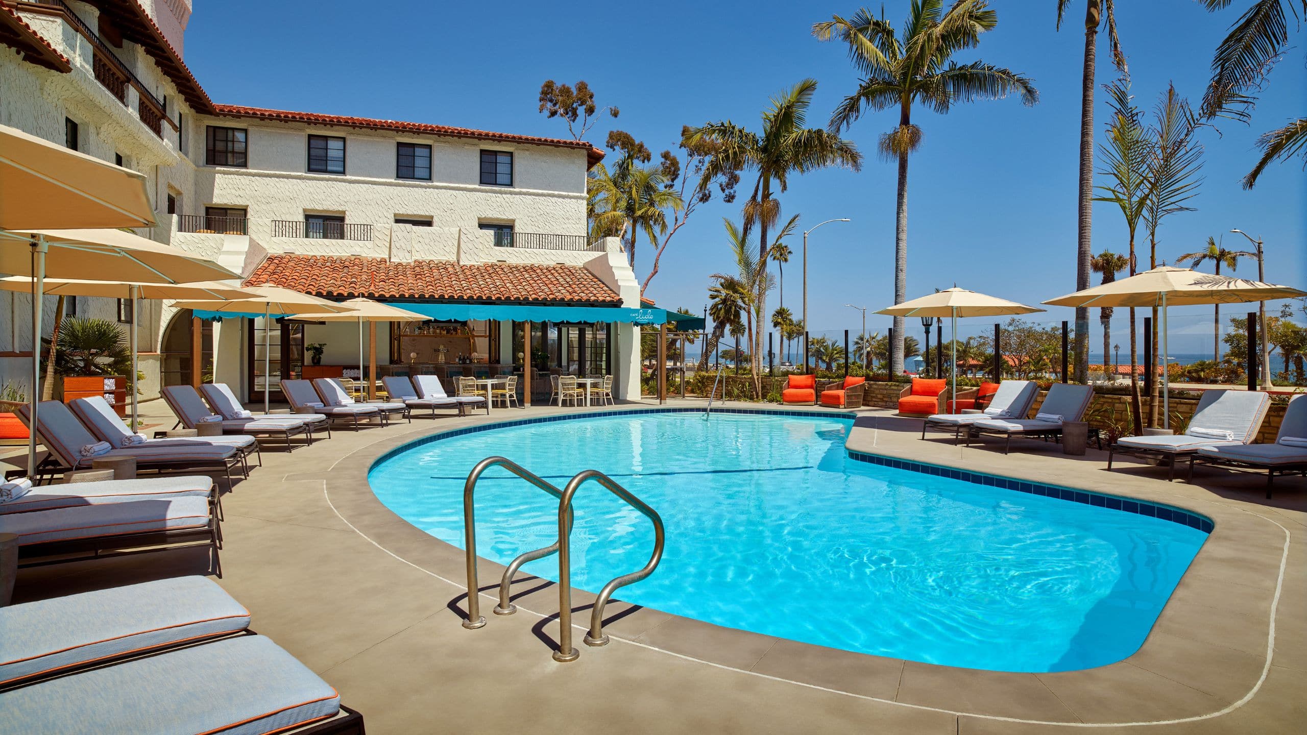 Mar Monte Hotel Pool