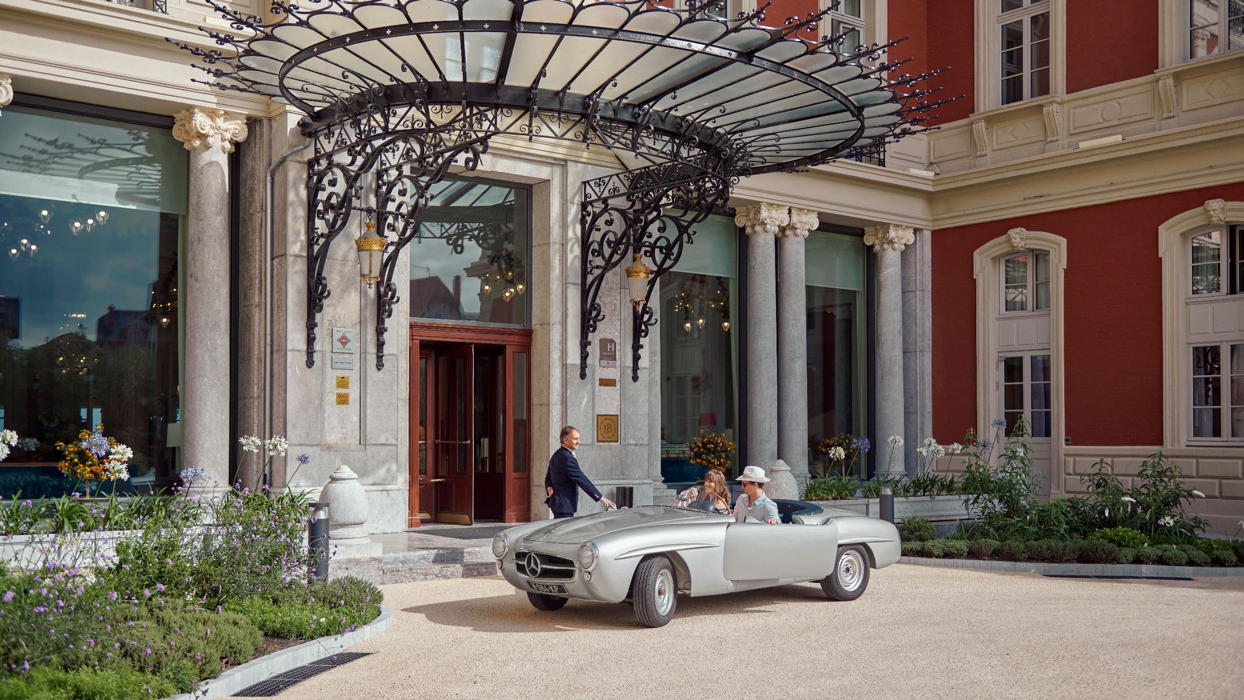 Hôtel du Palais Biarritz Lobby Entrance