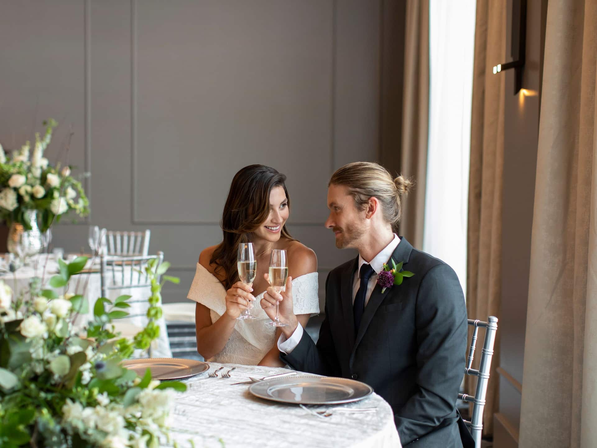 Thompson Savannah Argyle Wedding Couple