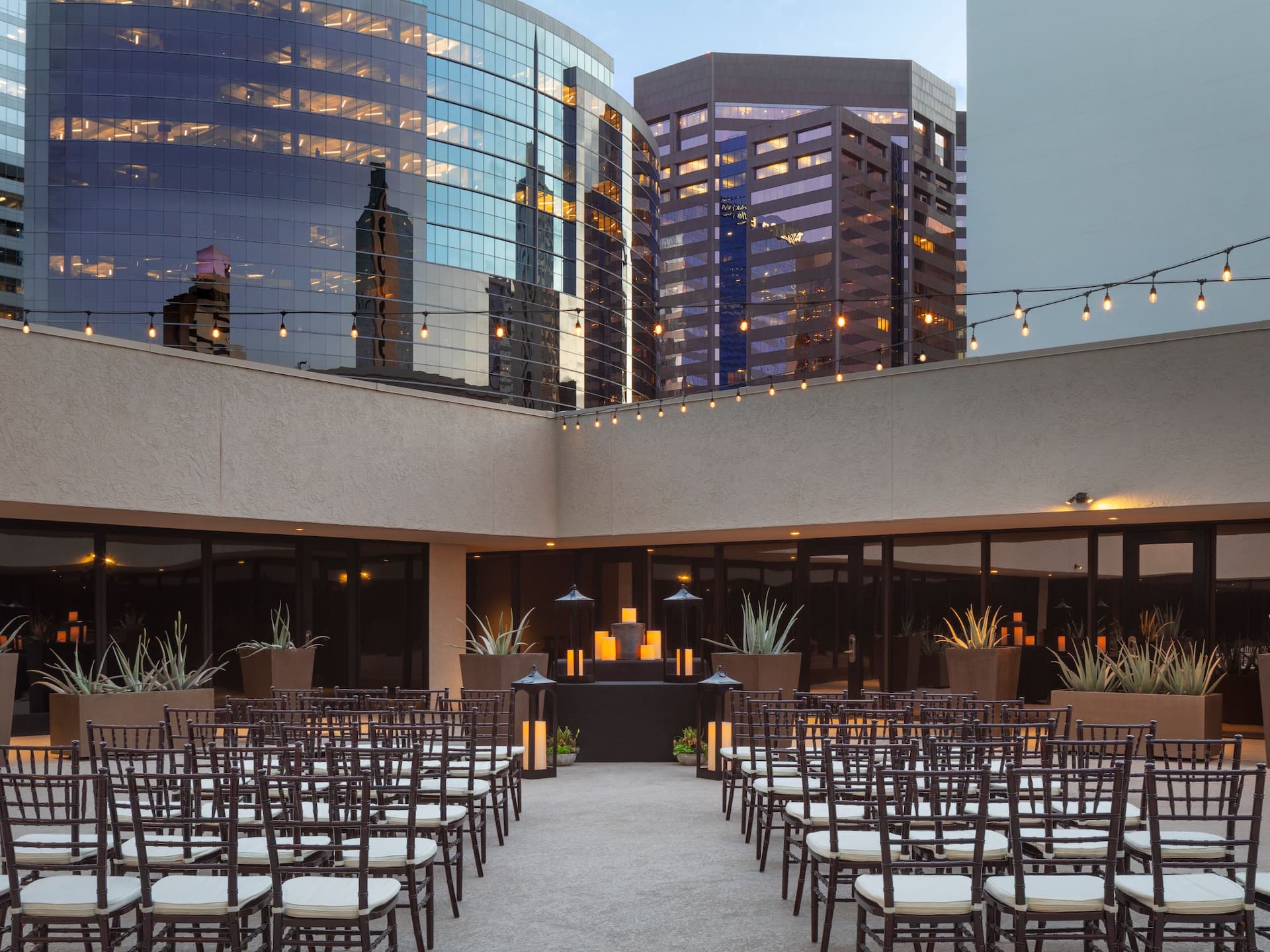 Hyatt Regency Phoenix Rooftop Patio Ceremony