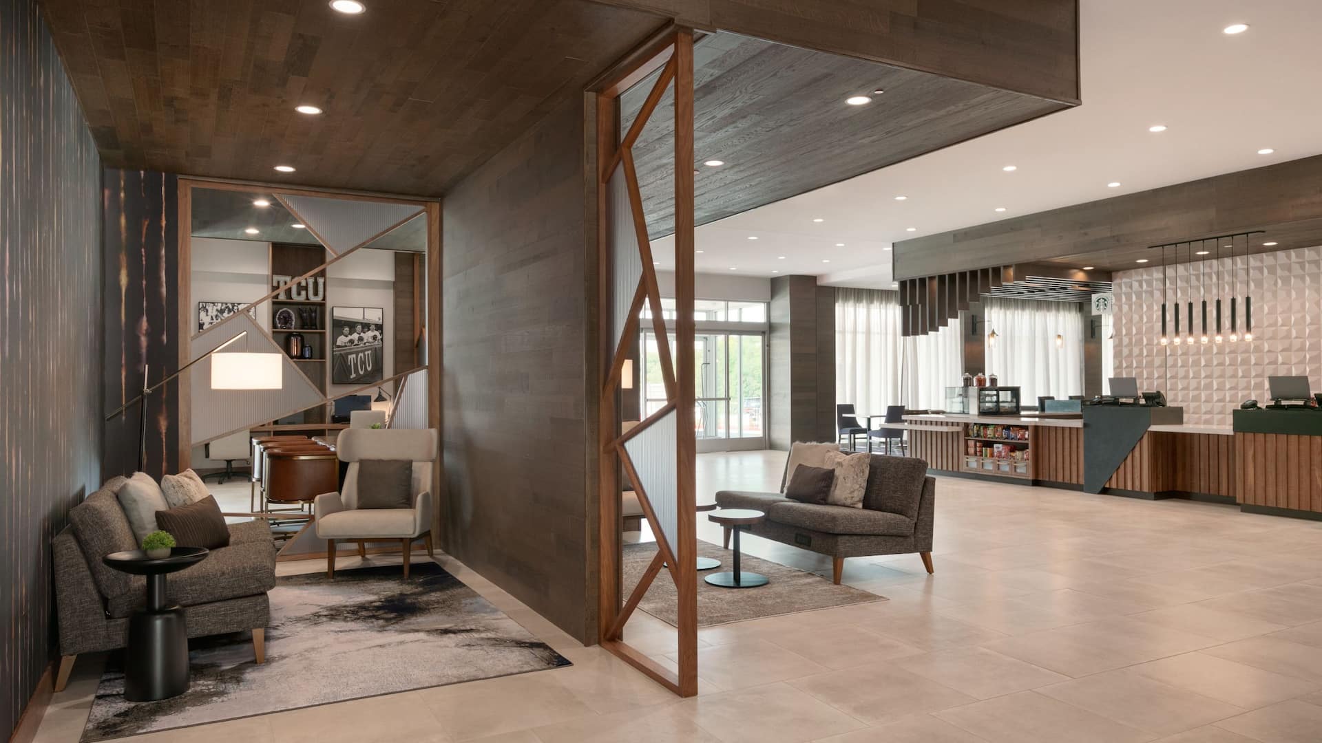 Hyatt Place Fort Worth / TCU Lobby