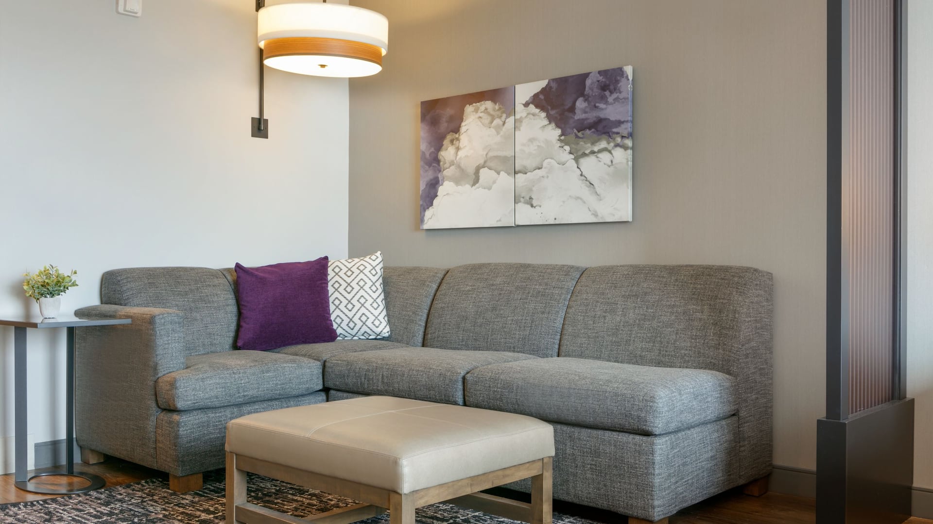 Hyatt Place Fort Worth / TCU King Accessible Sofa Sleeper
