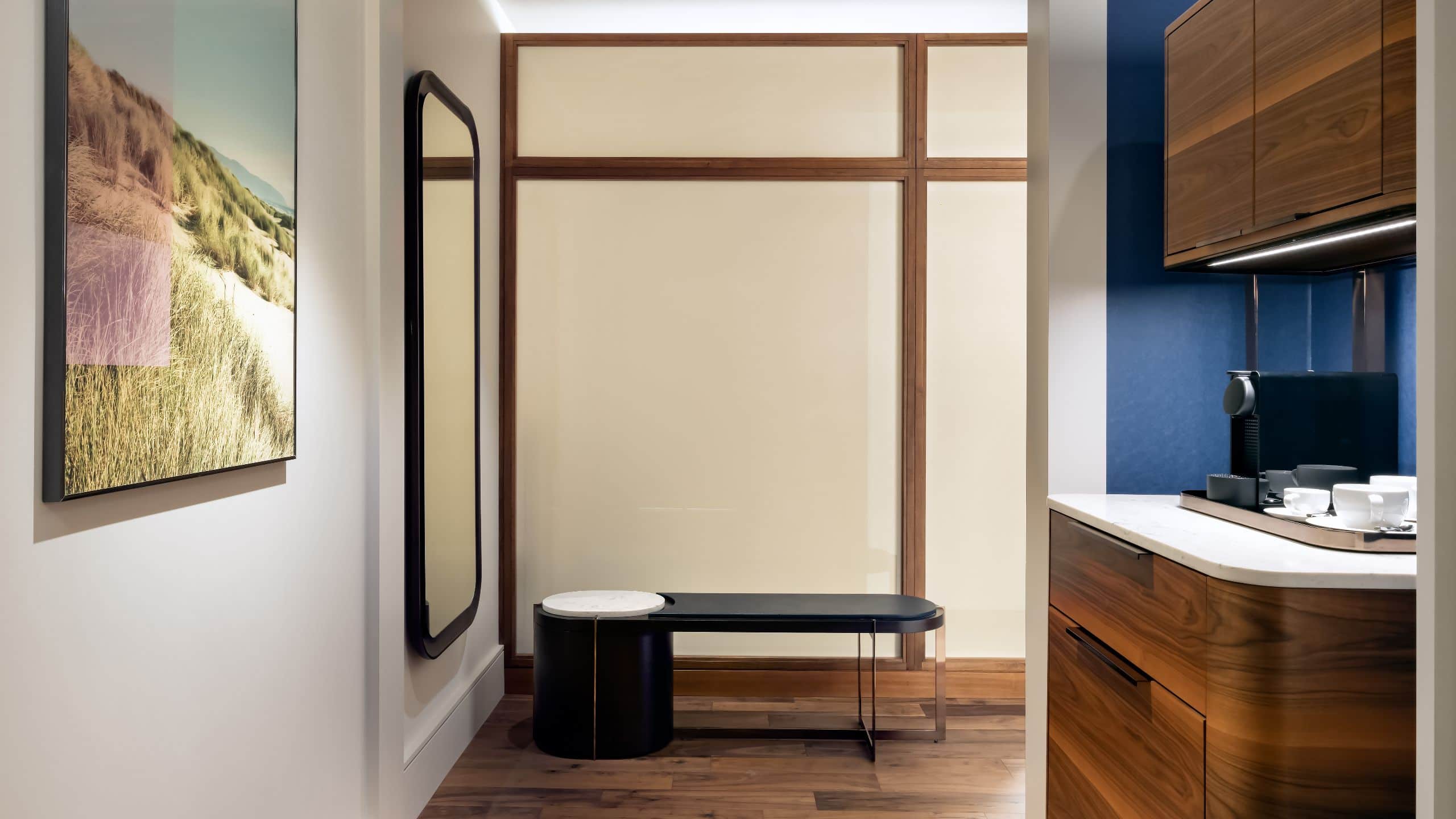 Park Hyatt Toronto King Deluxe Guestroom Entry