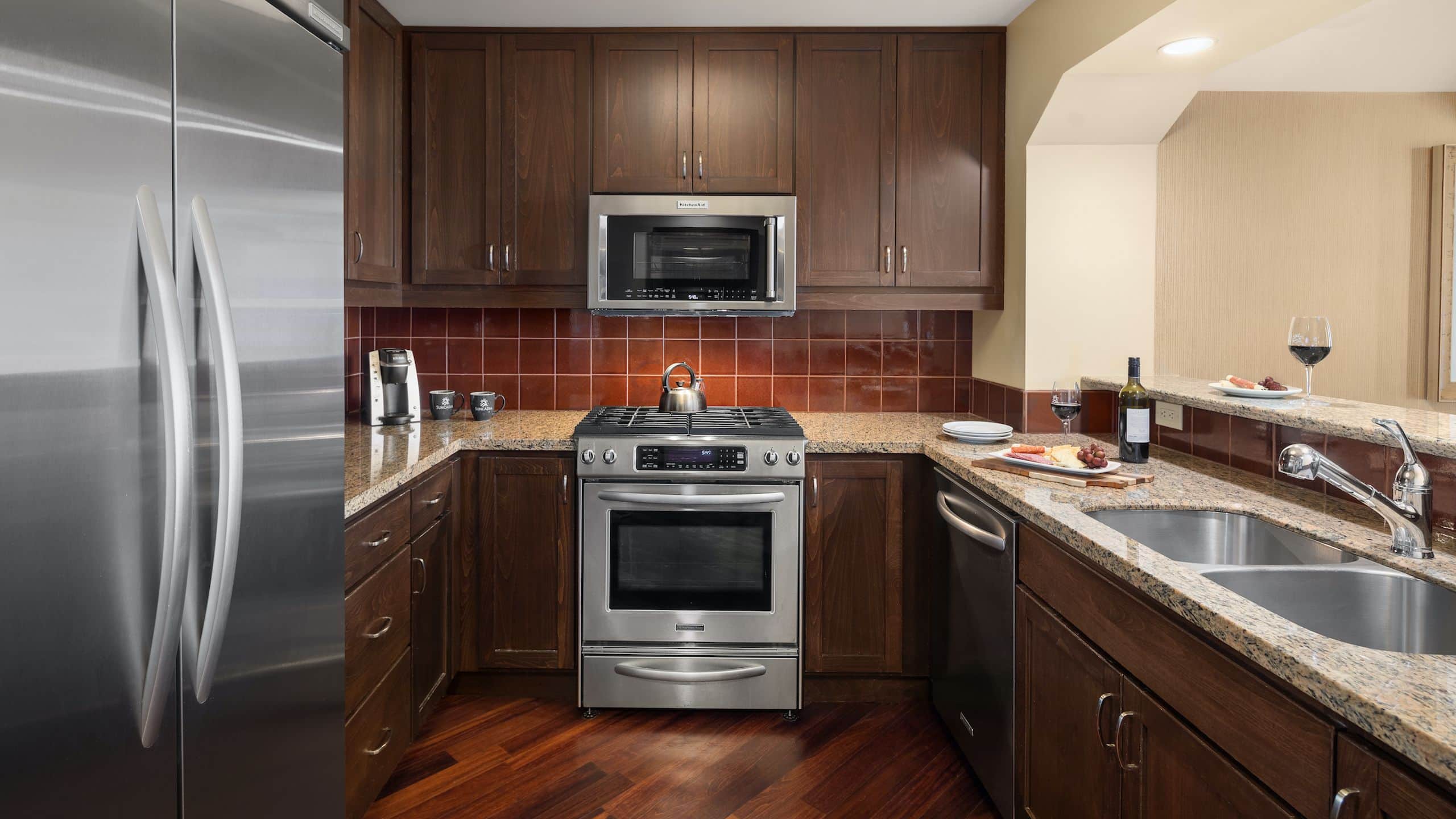 2 of 4 Suncadia Resort Lodge One Bedroom Kitchen