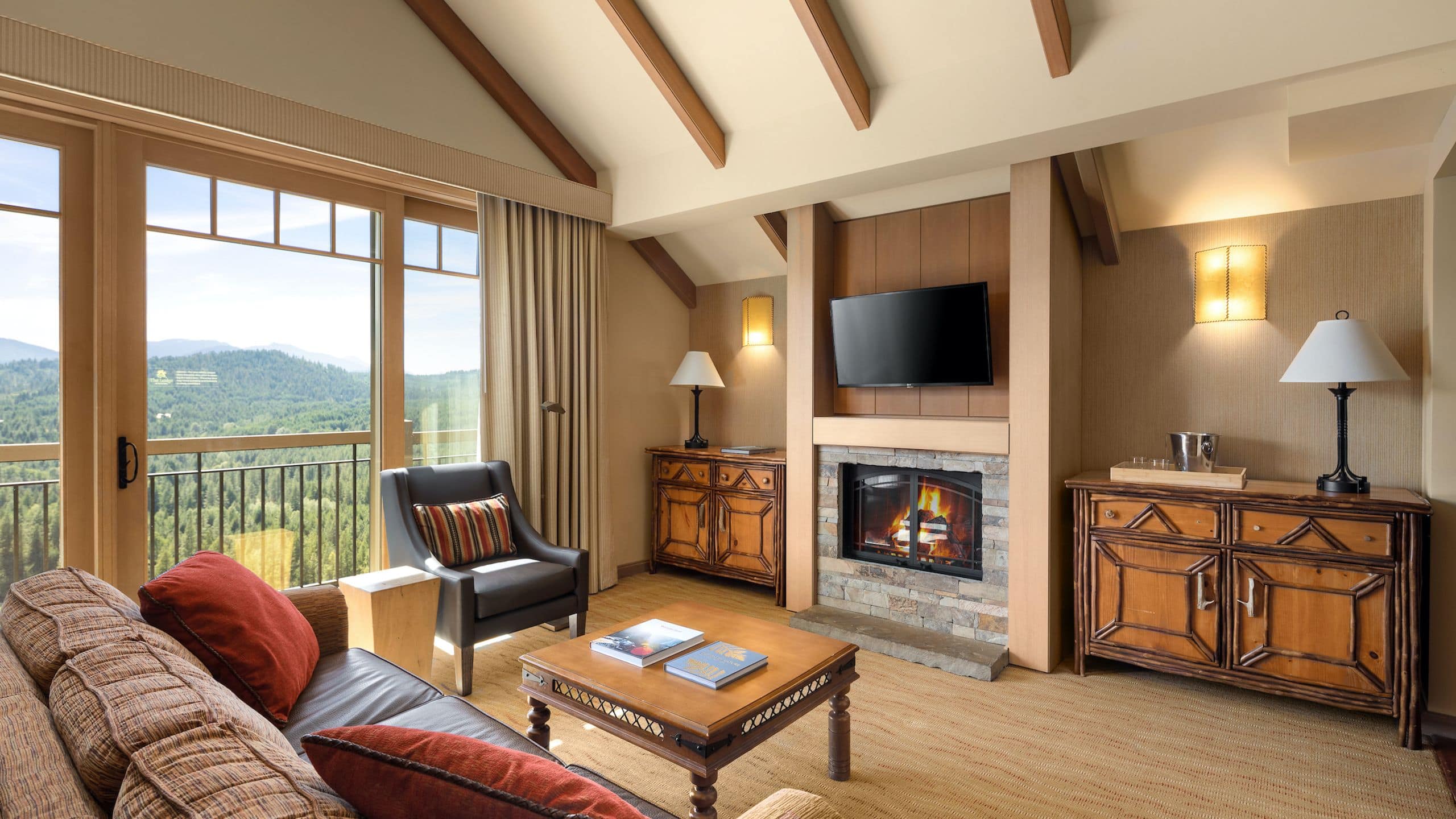 Suncadia Resort Lodge One Bedroom Living Room