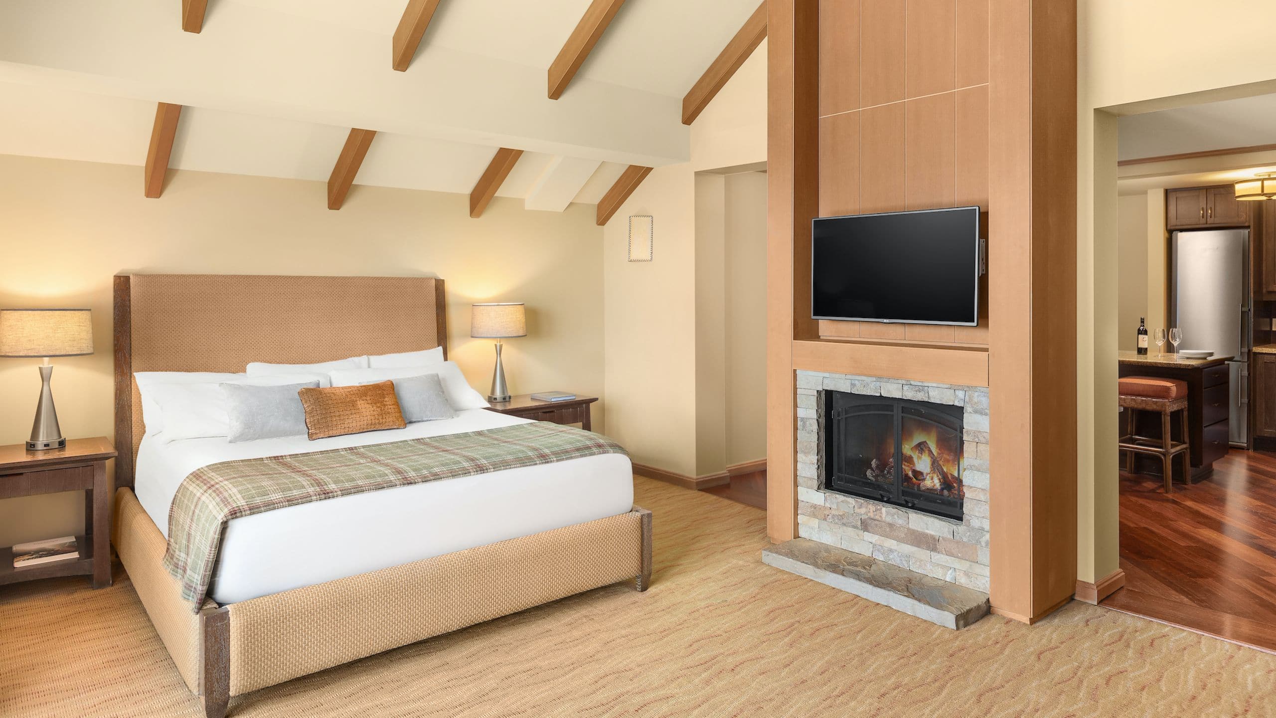3 of 3 Suncadia Resort Lodge Penthouse Studio Living Room
