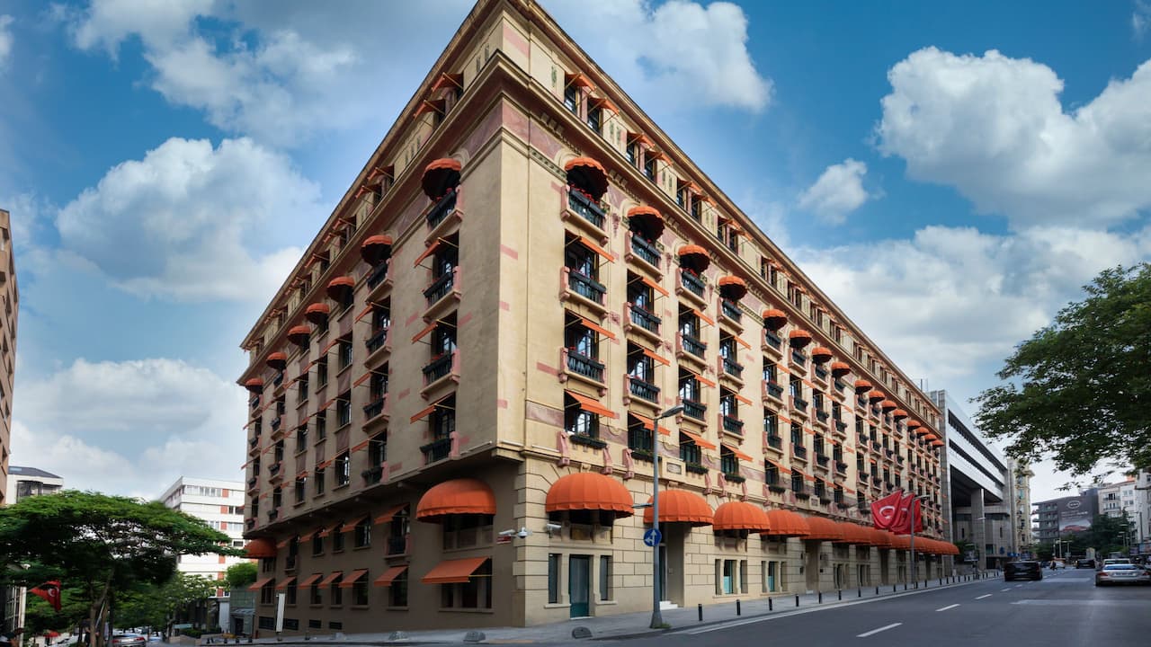 Exterior Street View