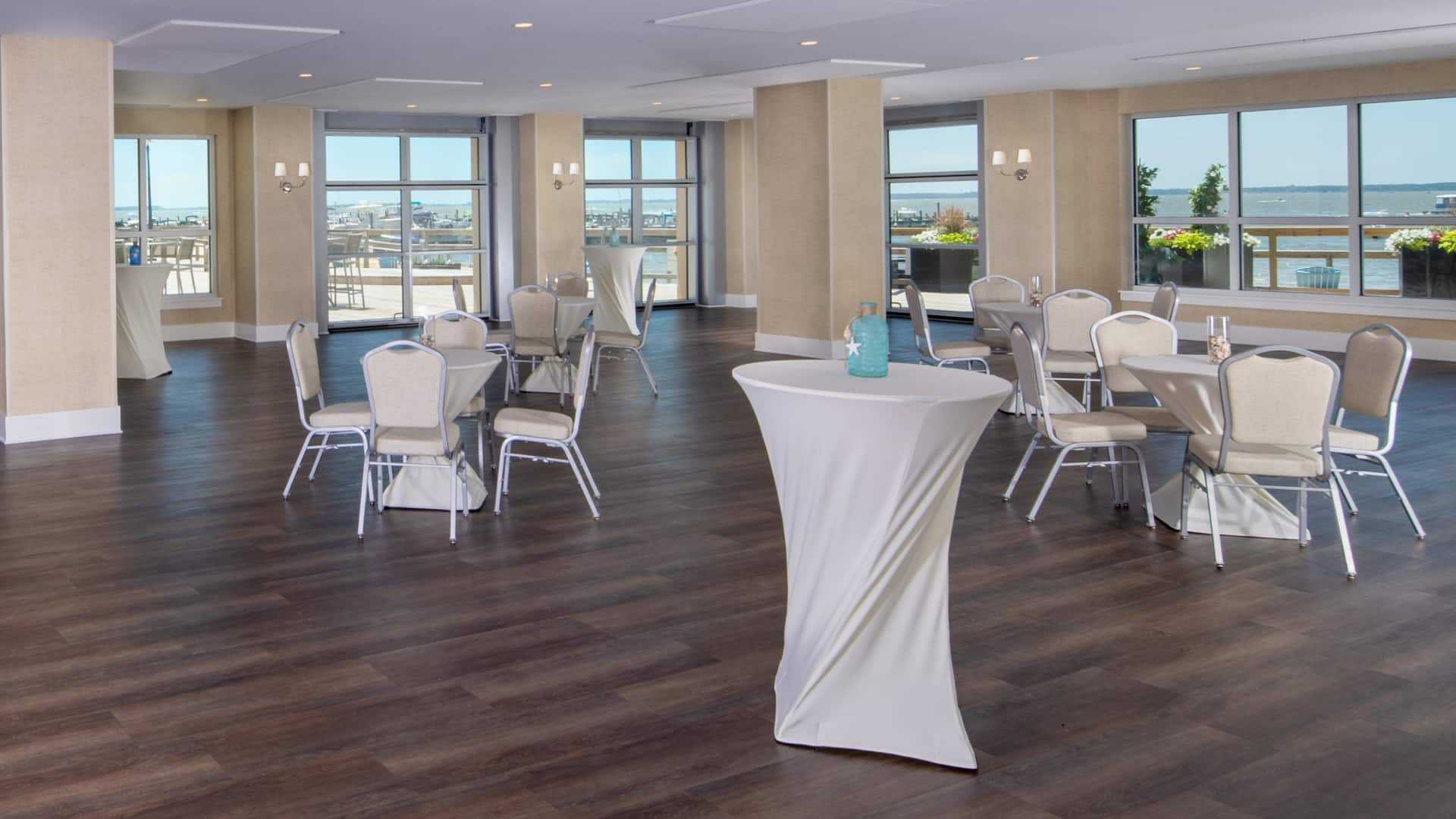 2 of 3 Hyatt Place Dewey Beach Prefunction Seating