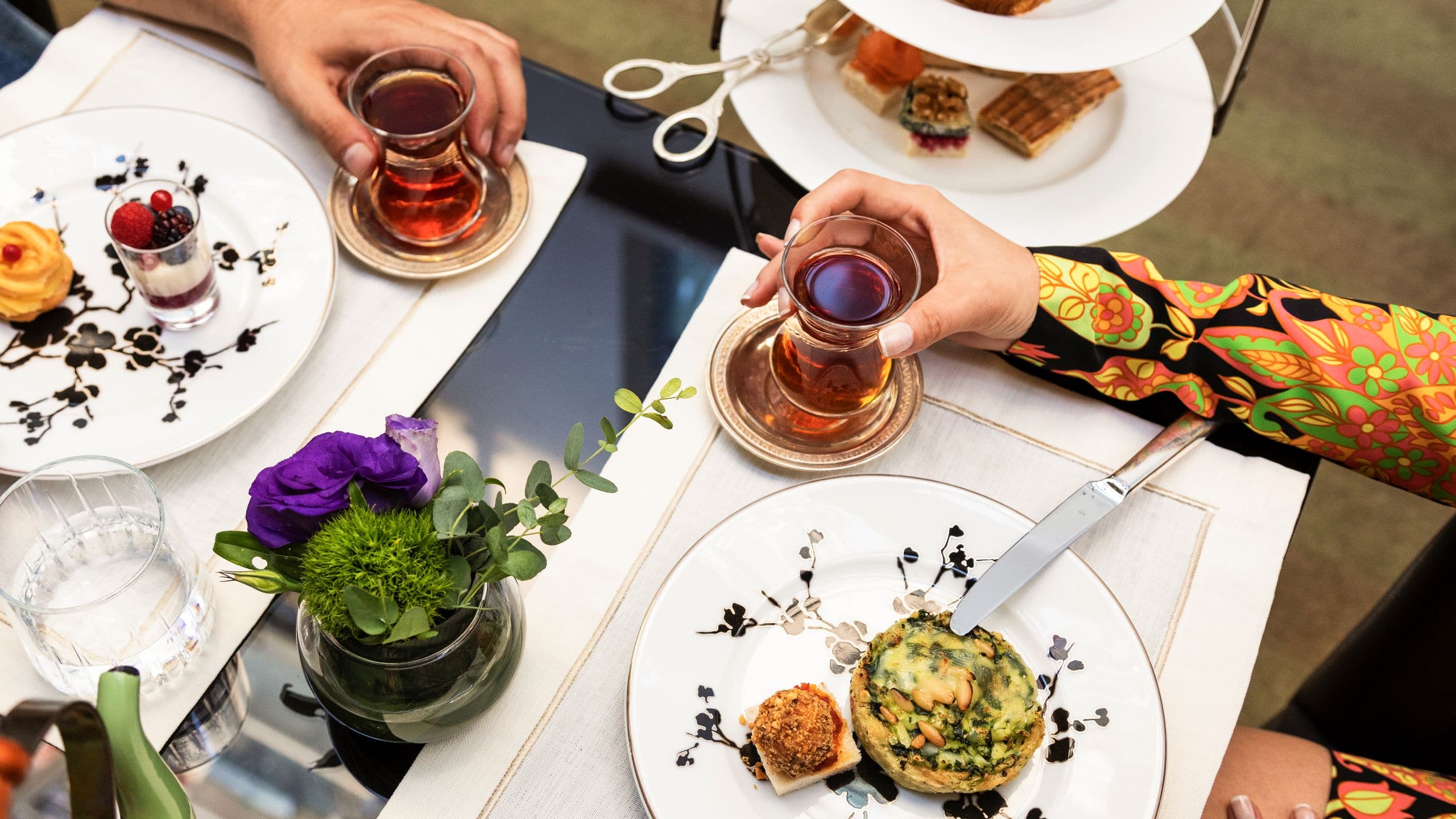 Park Hyatt Istanbul - Macka Palas Dolce Tea Time Couple