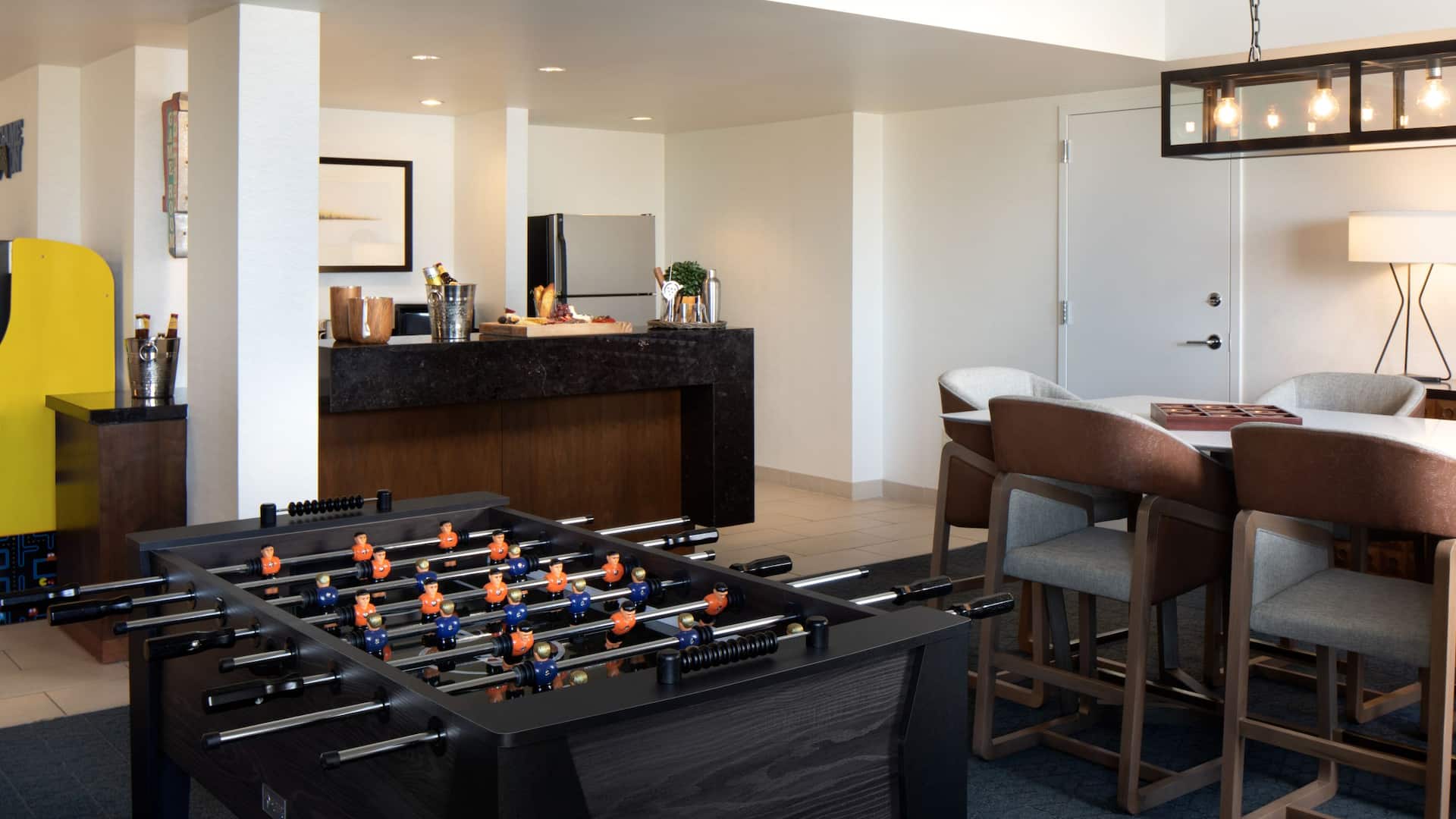 Grand Hyatt San Antonio River Walk Gamer Suite