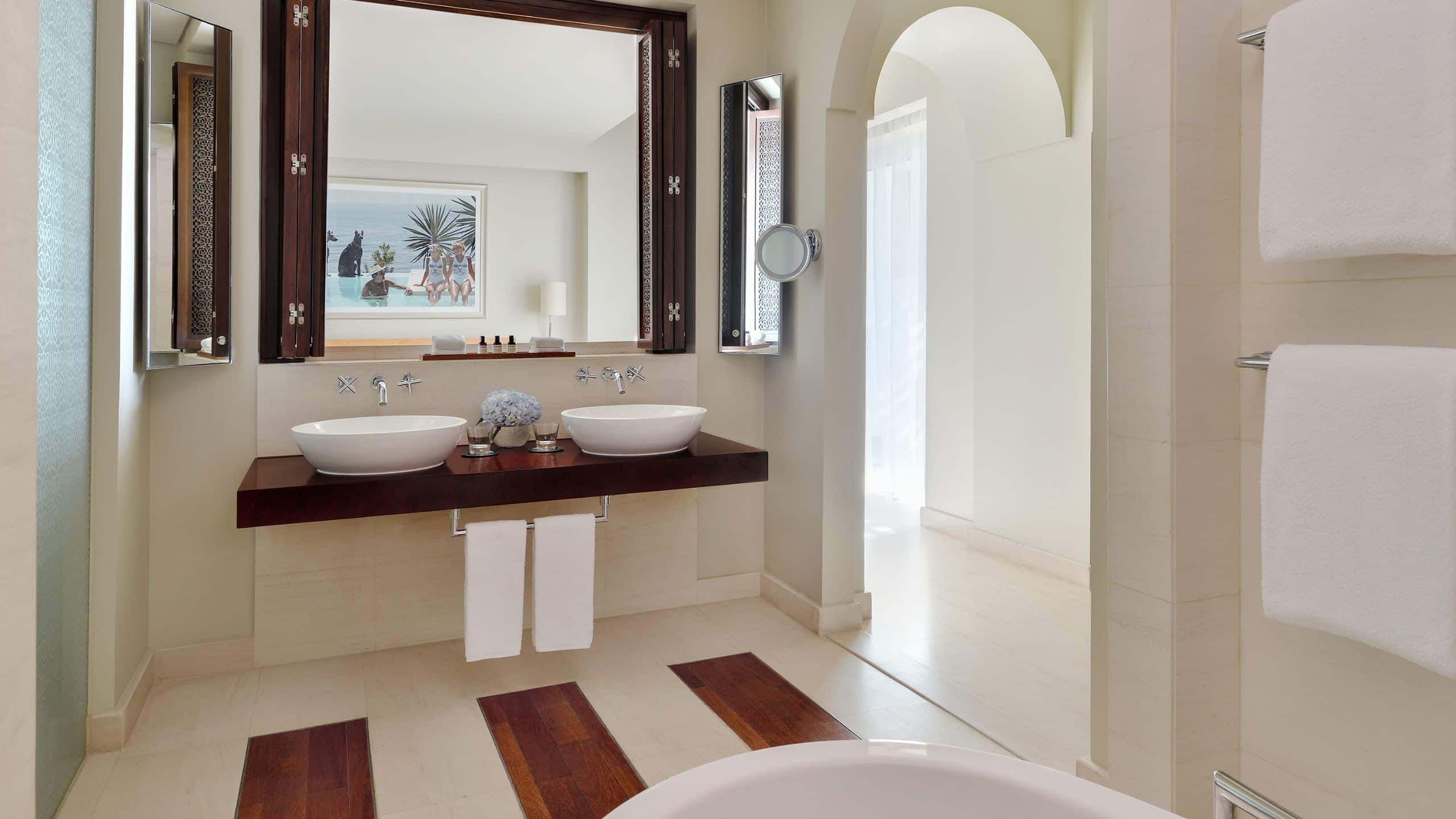 5 of 5 Park Hyatt Dubai Lagoon Beach Suite Bathroom