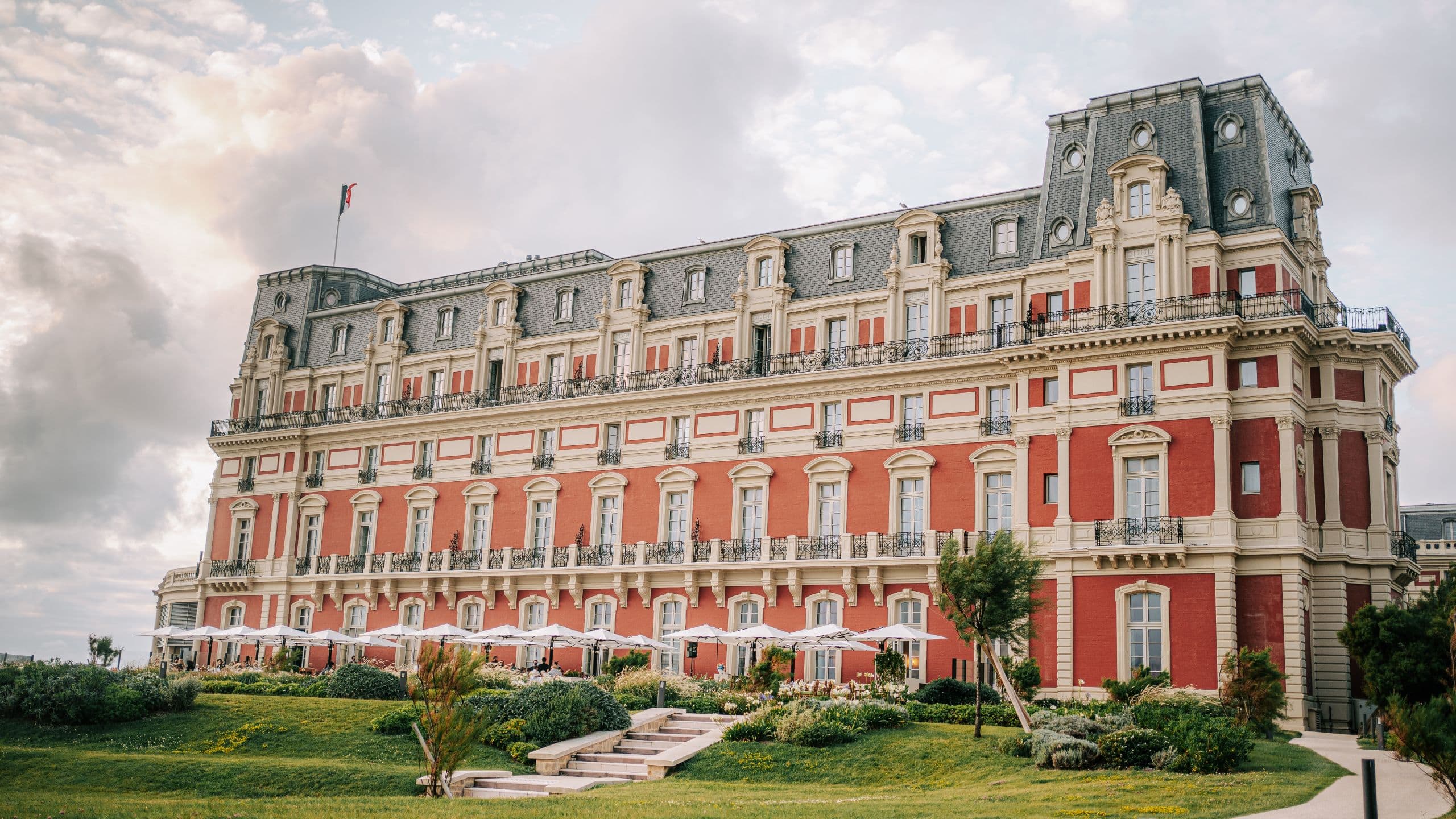 Hôtel du Palais Biarritz Hotel Facade