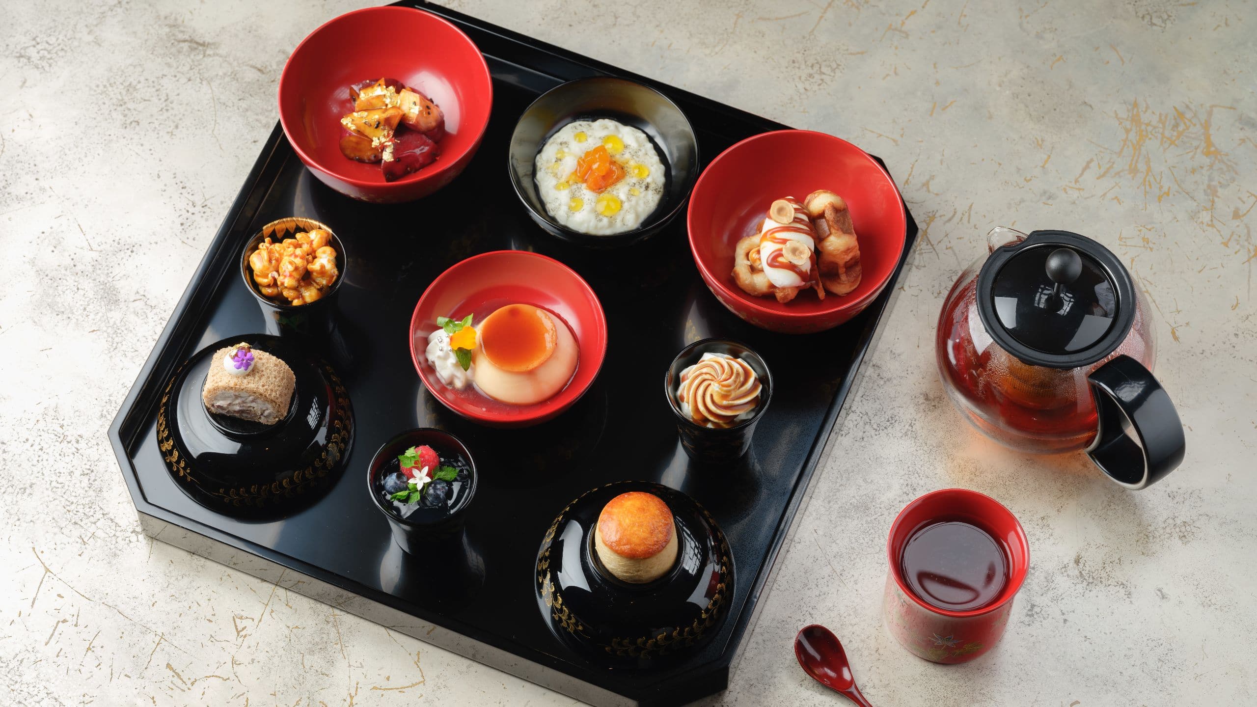 Hyatt Centric Kanazawa Wajimanuri Dessert Set