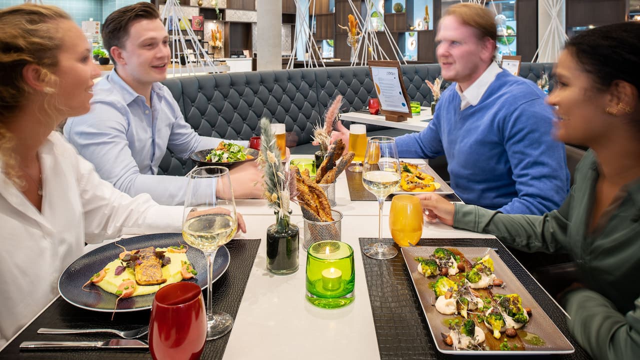 Zoom Restaurant, stylish atmosphere and delicious meals