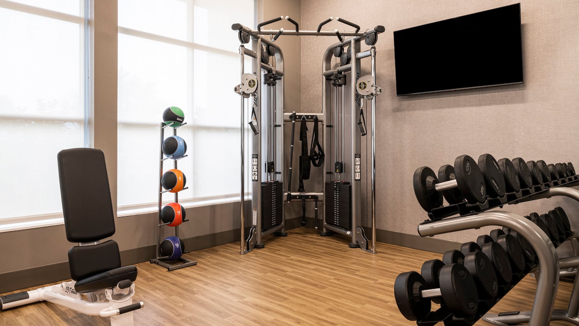 Hyatt House Louisville - East Fitness Center Weights