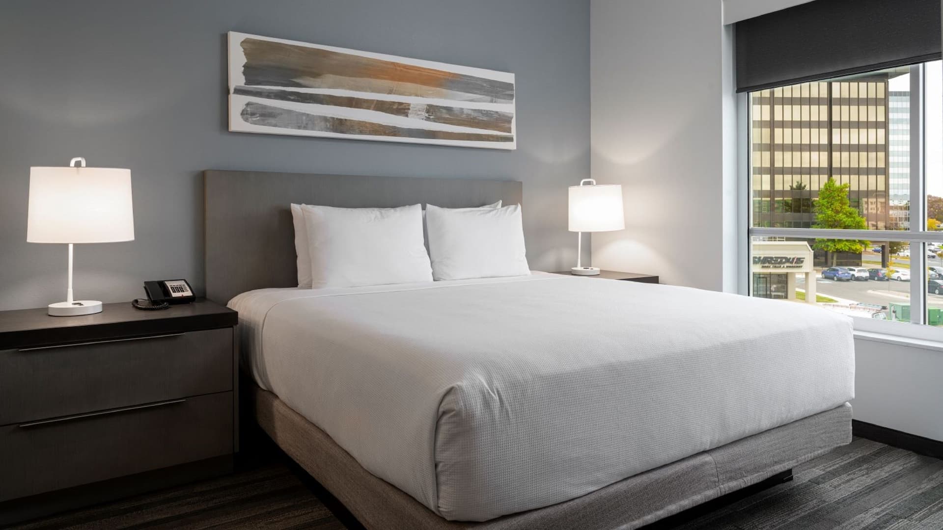 4 de 4 Hyatt House Louisville - East King Den