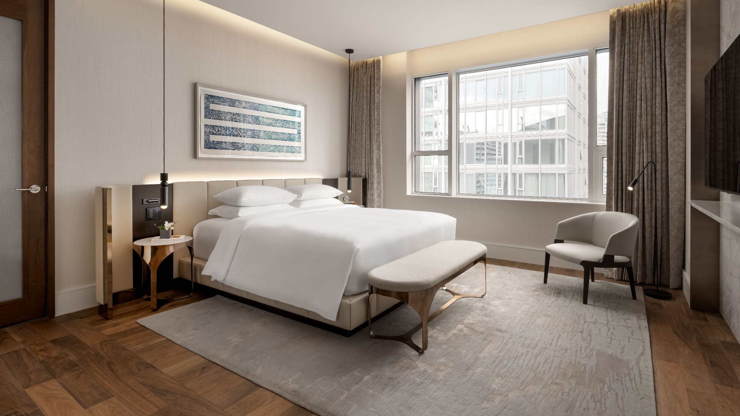 4 de 6 Park Hyatt Toronto Presidential Suite Master Bedroom