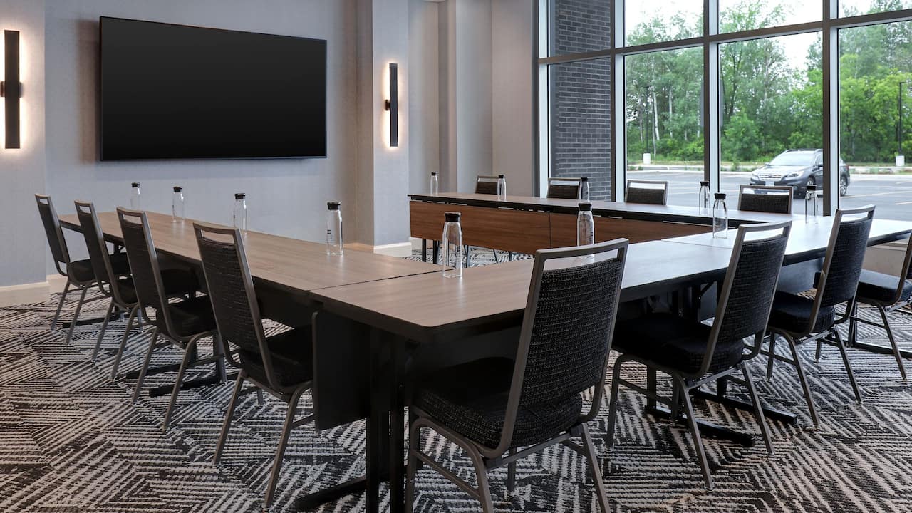 River Room Meeting Room