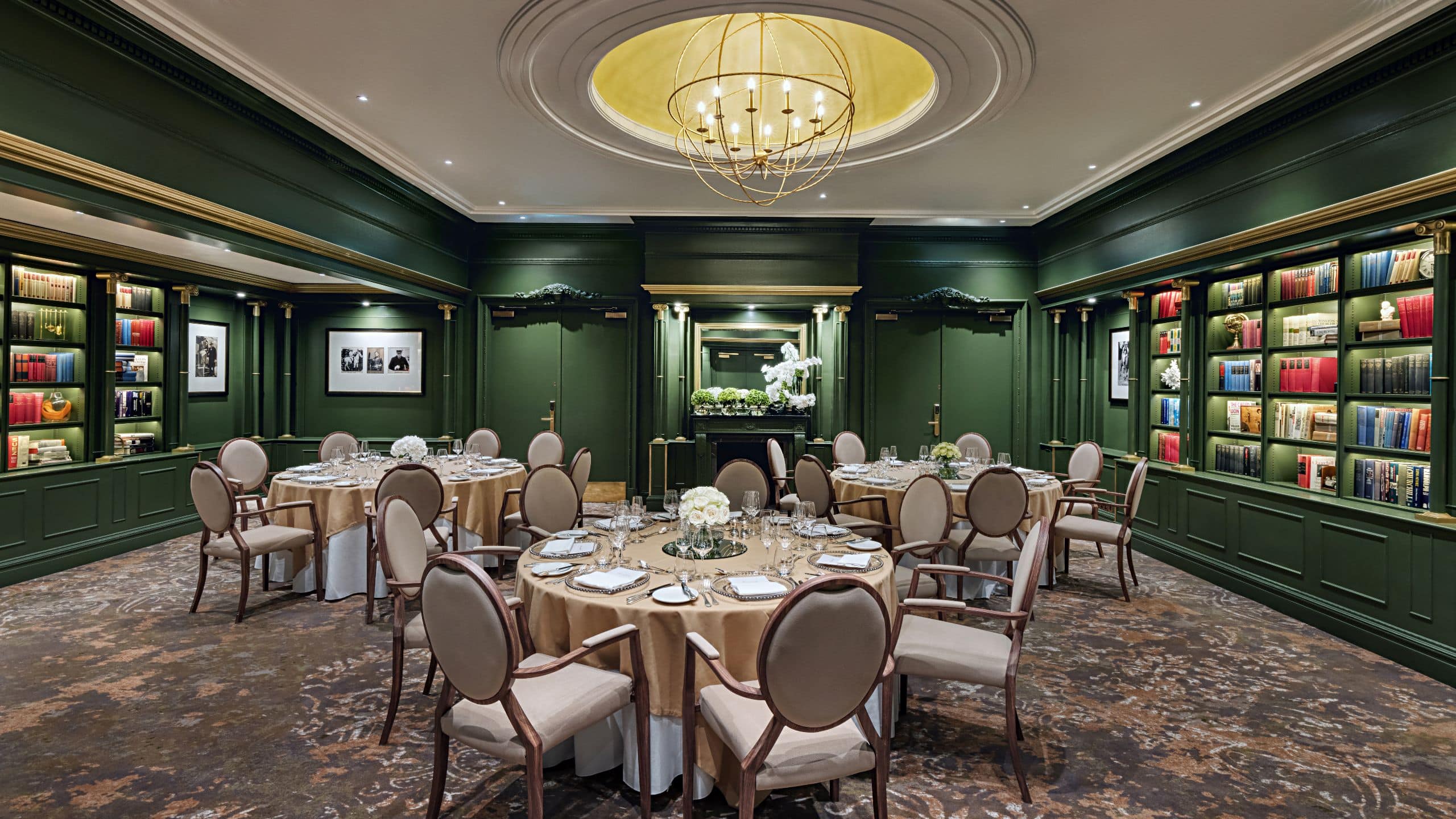 Hyatt Regency London - The Churchill Library Dinner Overview