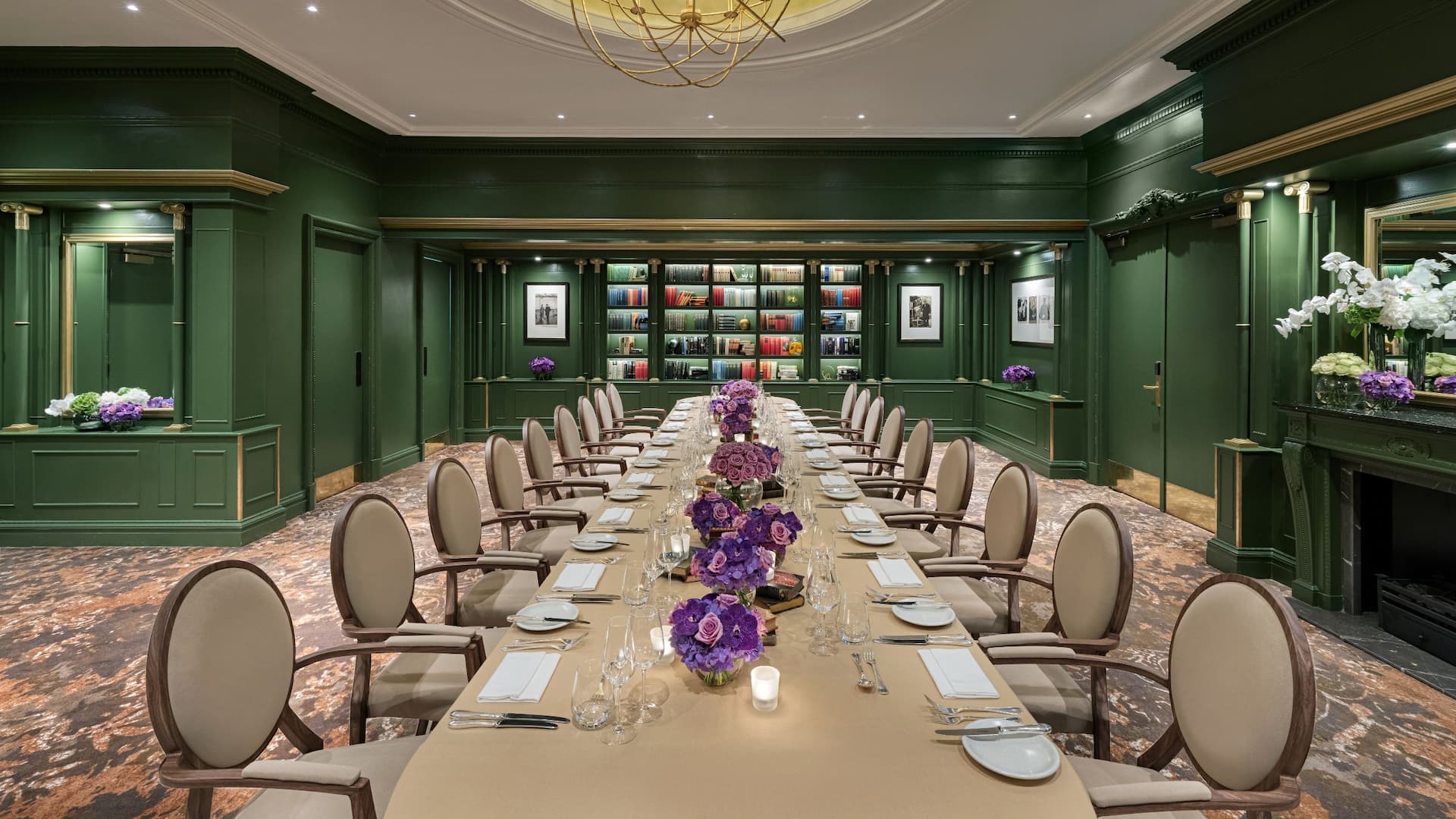 Hyatt Regency London - The Churchill Library Dinner Long Table