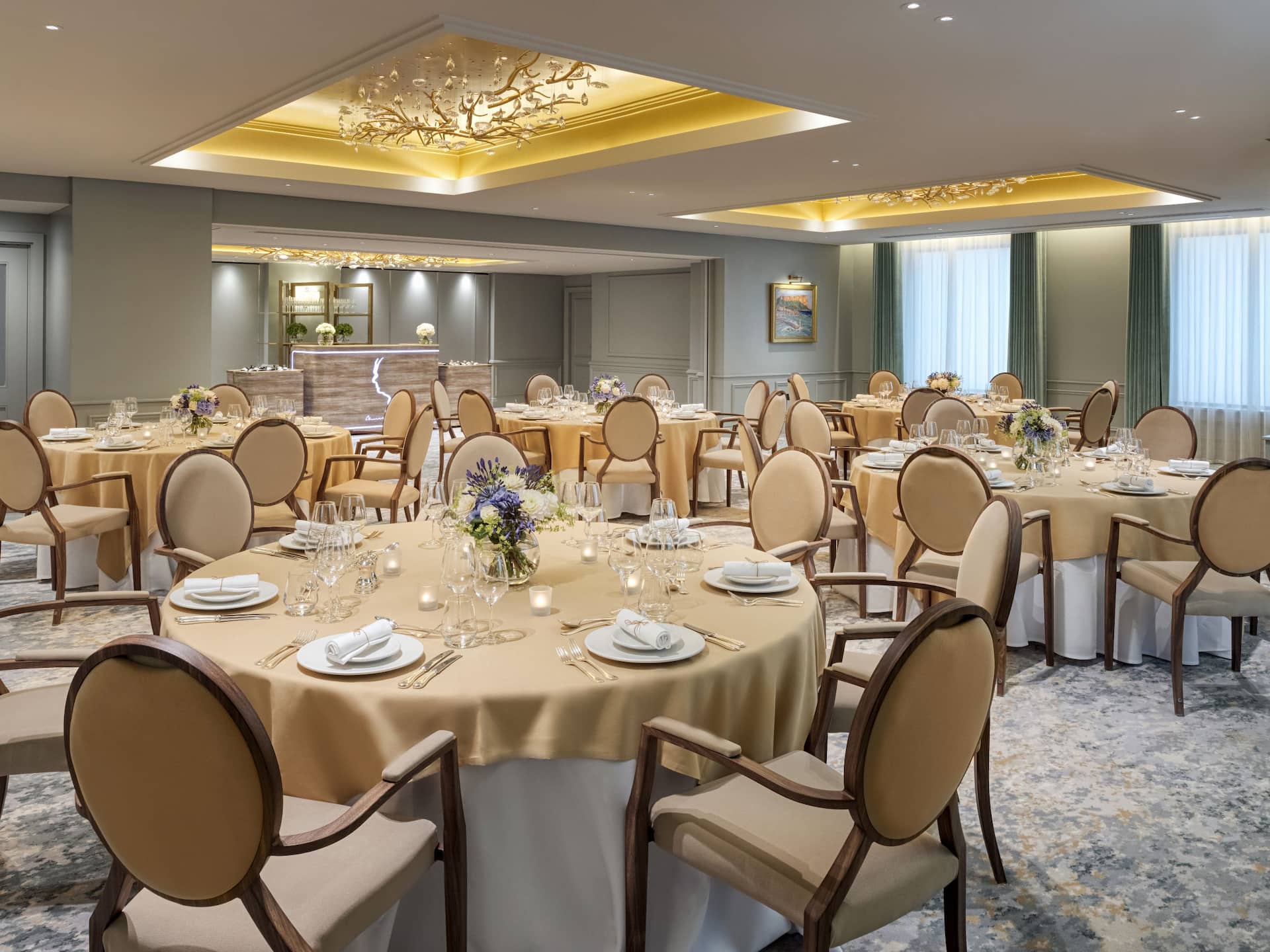 Hyatt Regency London - The Churchill Gallery And Studio Platted Dinner