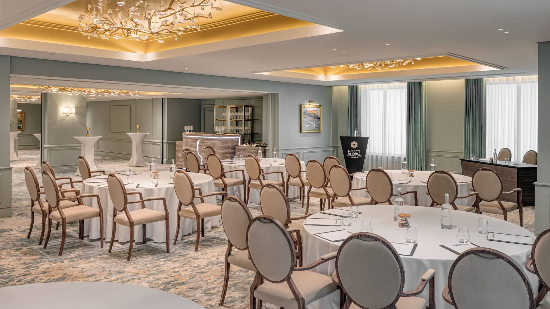 Hyatt Regency London - The Churchill Gallery Cabaret And Studios Reception Setup