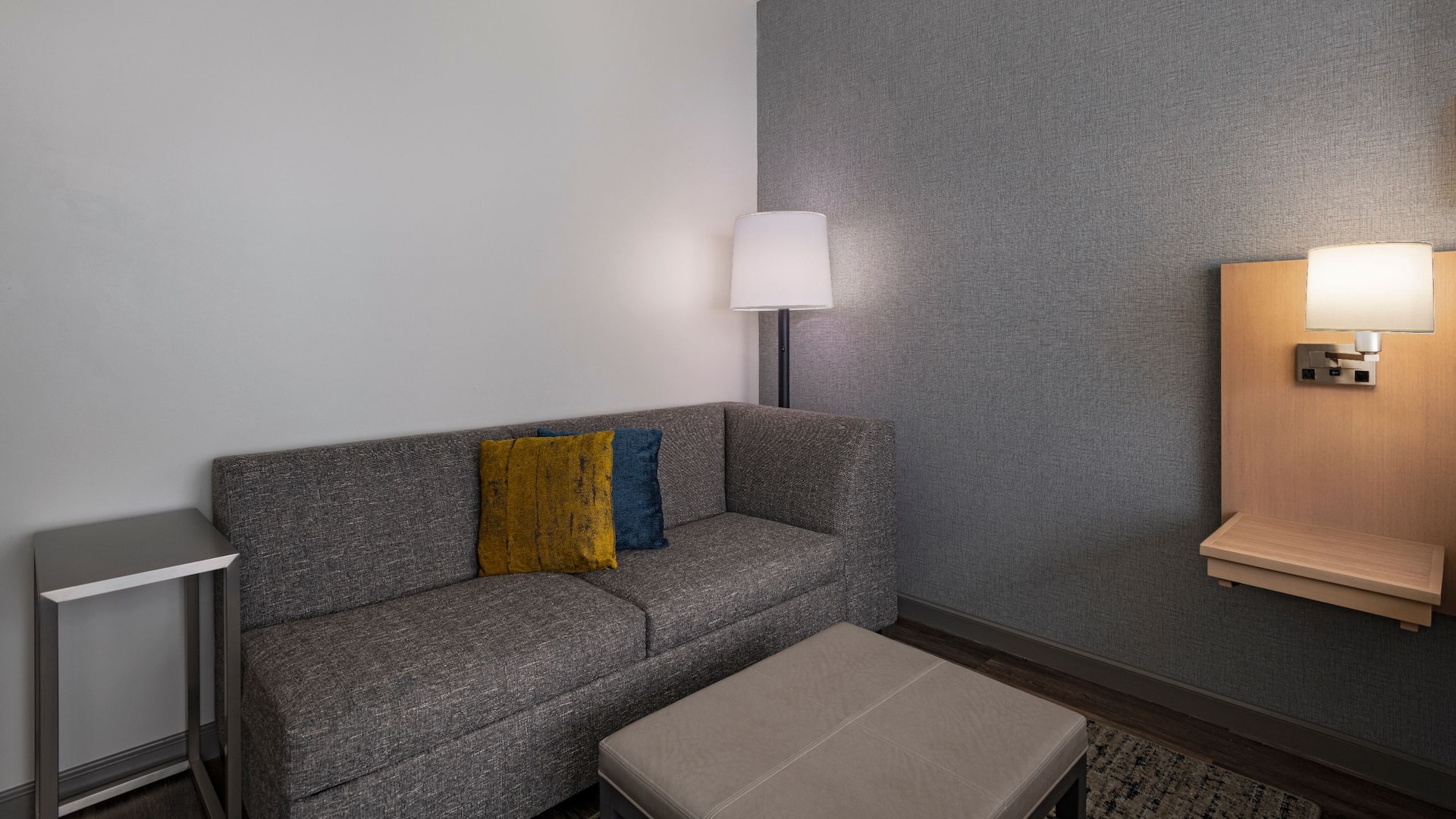 2 de 3 Hyatt Place Tulsa / Downtown King Cozy Corner