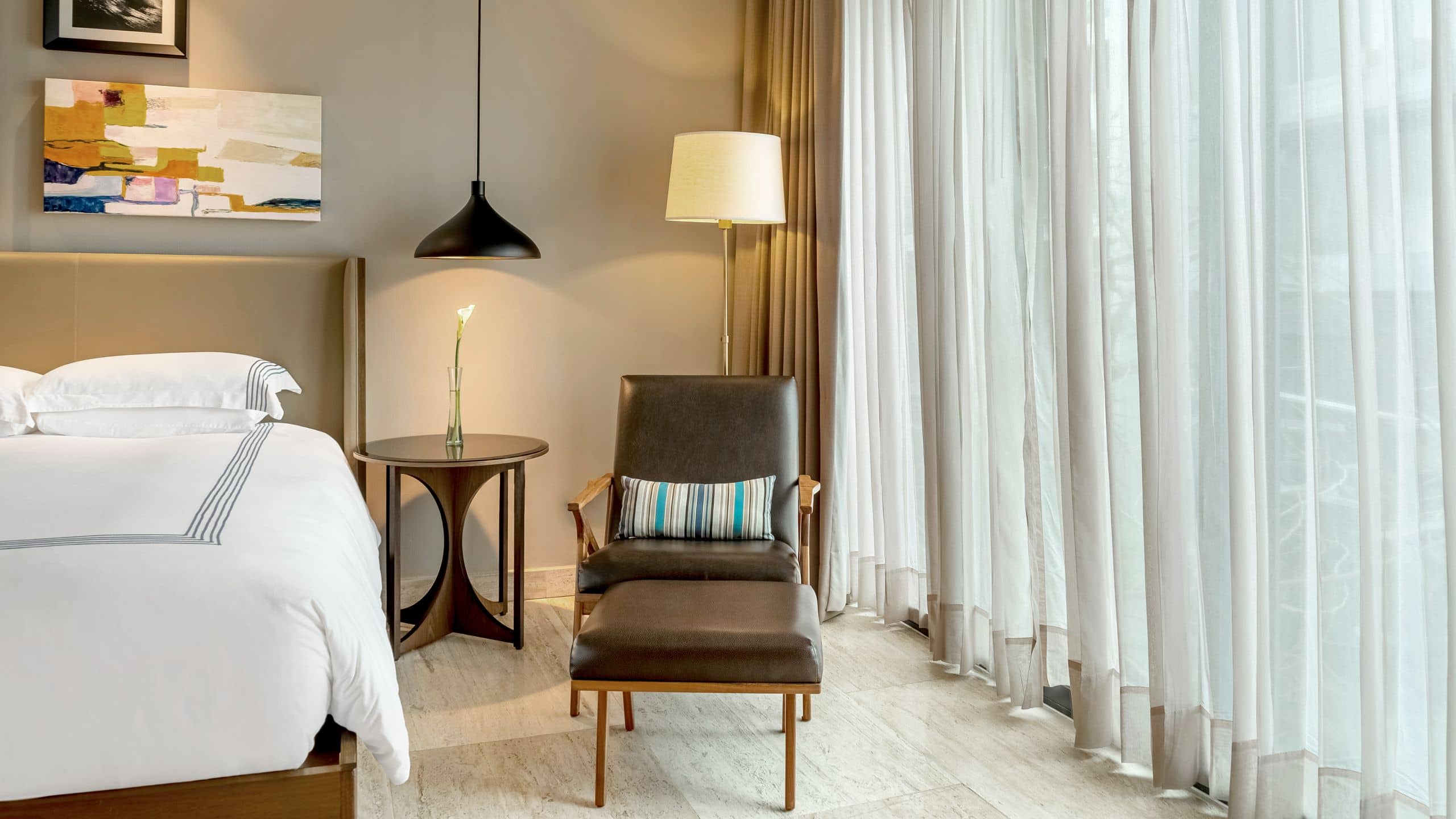Thompson Playa del Carmen Main House King Guestroom Chair