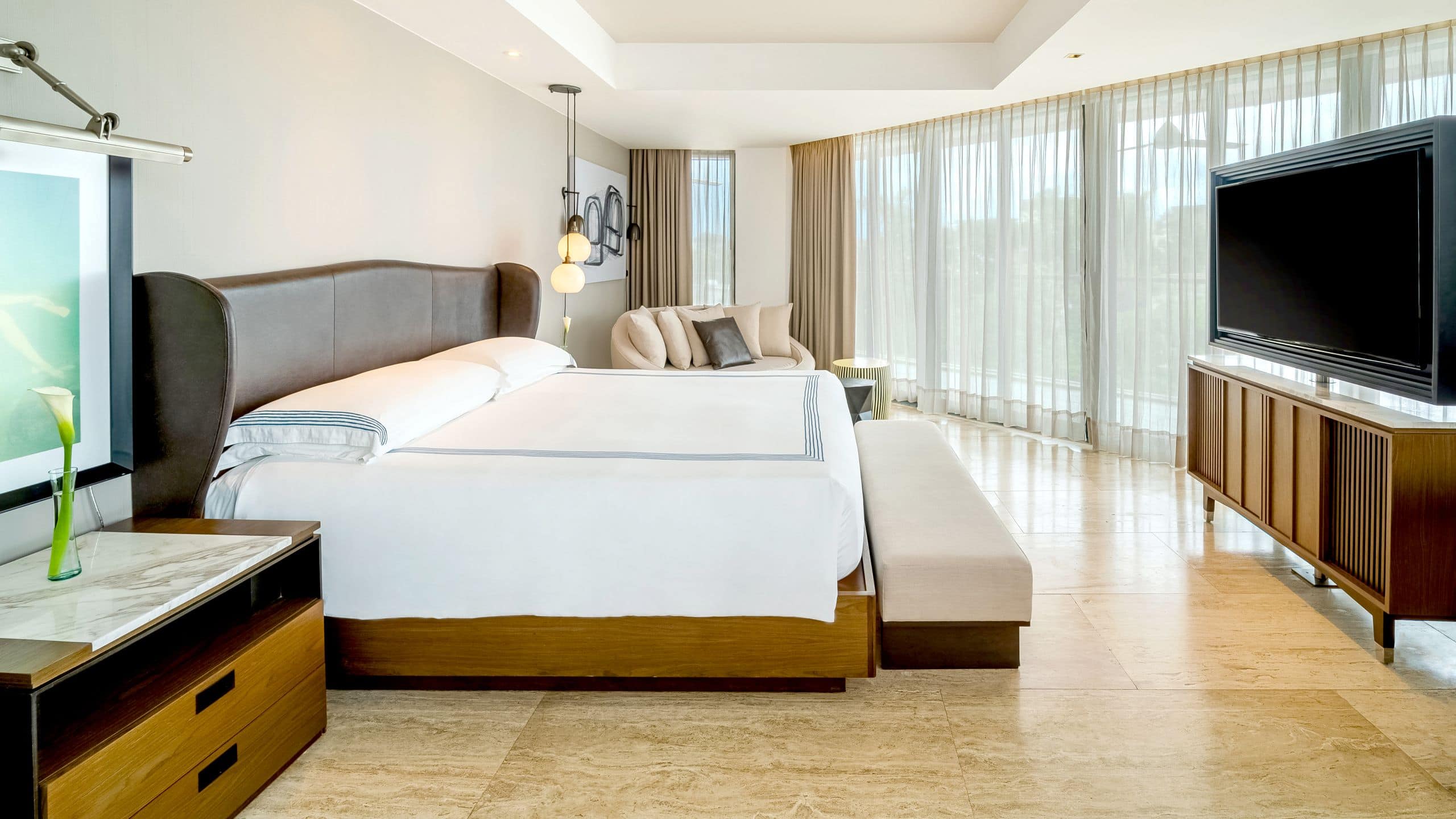 Thompson Playa del Carmen Main House Junior Suite with Balcony