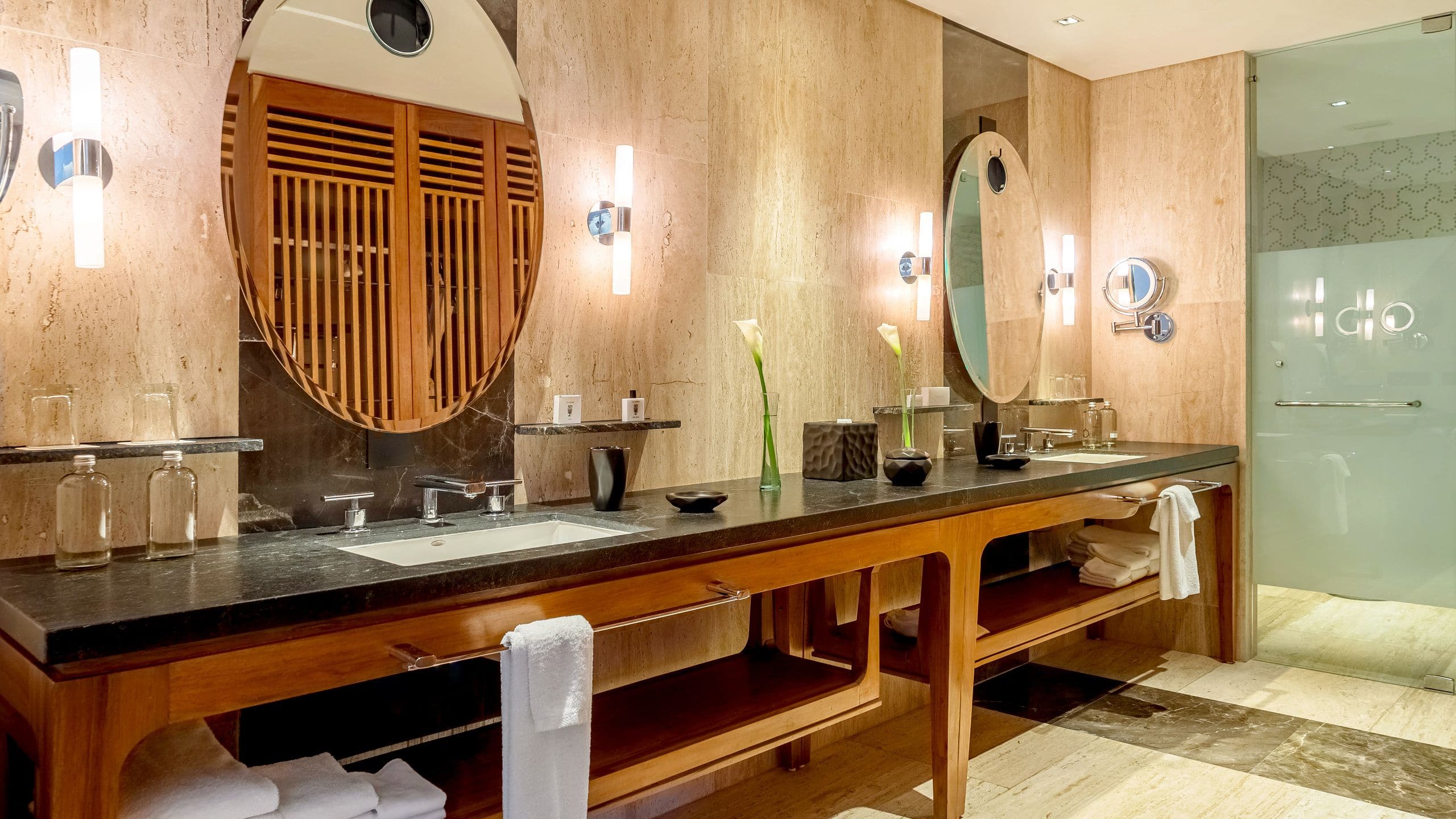 Thompson Playa del Carmen Main House Thompson Suite Bathroom