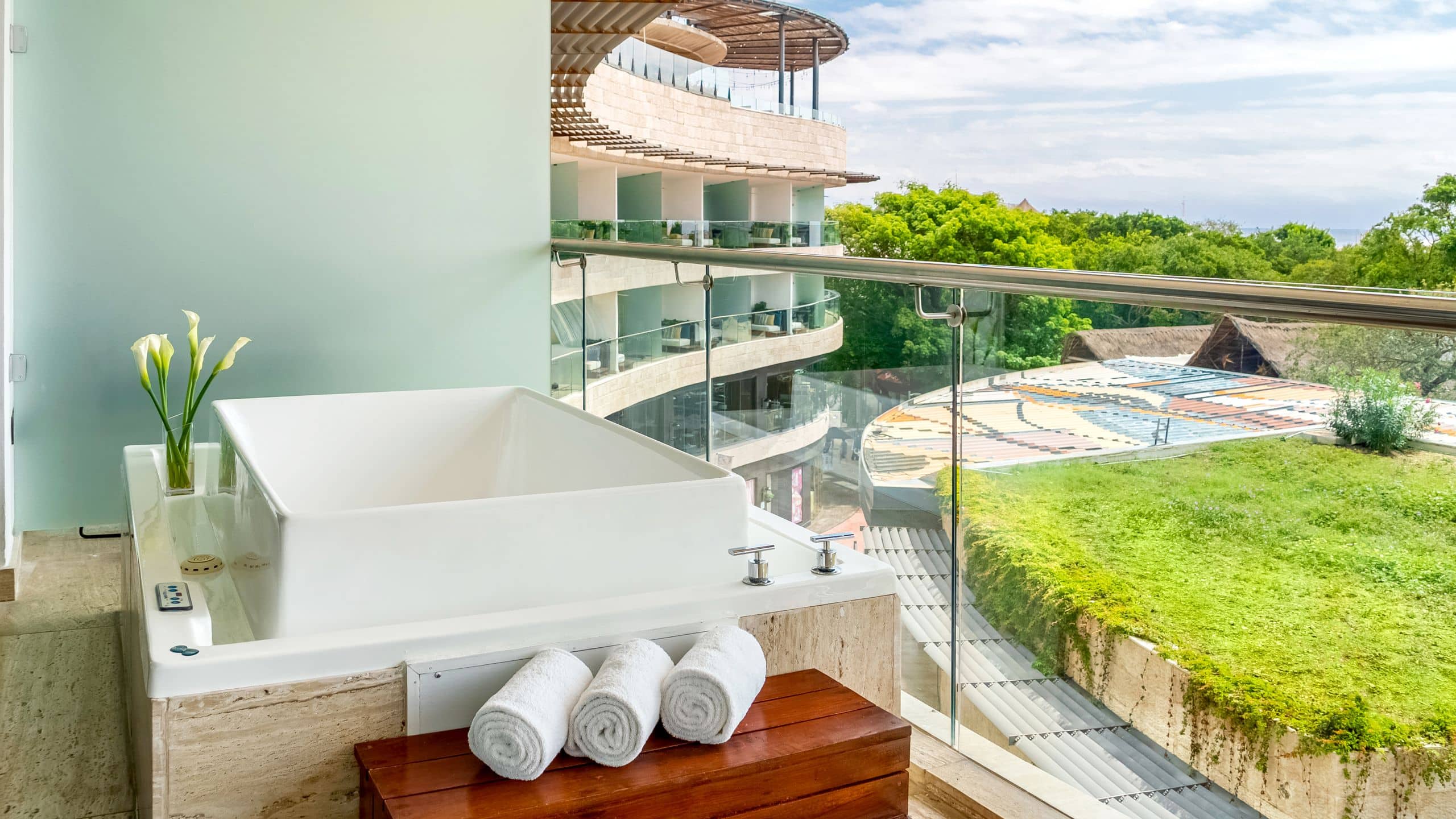 Thompson Playa del Carmen Main House Whirlpool Tub Suite Balcony