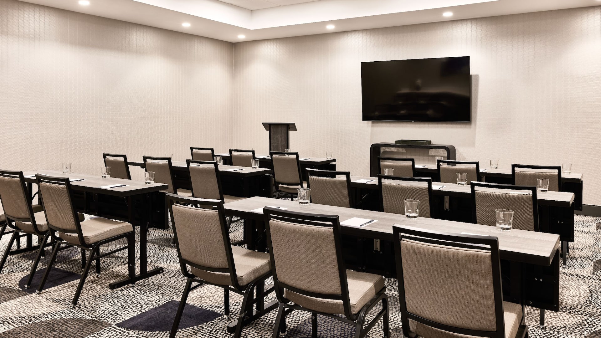Hyatt Place Phoenix / Downtown Classroom Setup